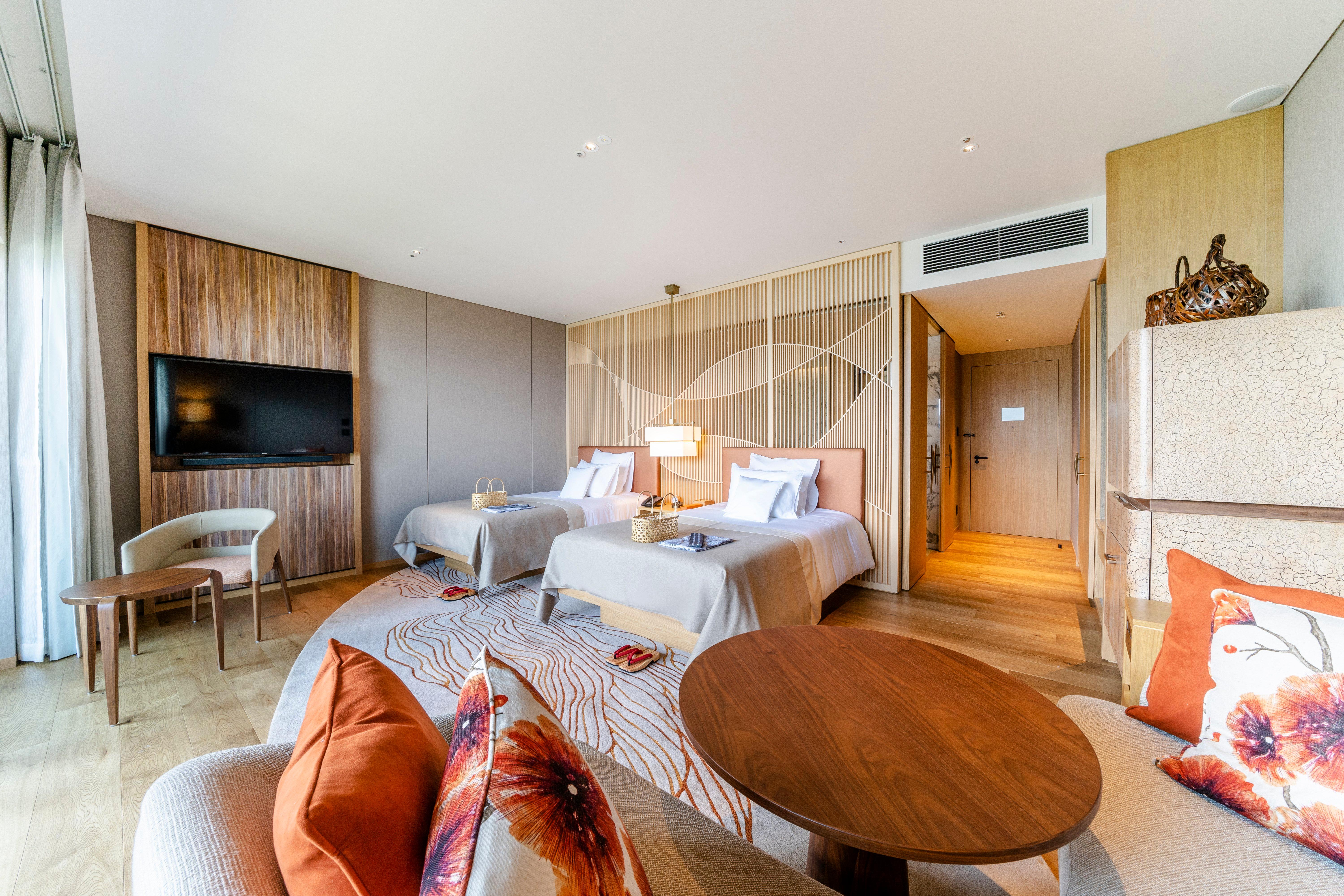 Double Classic City View