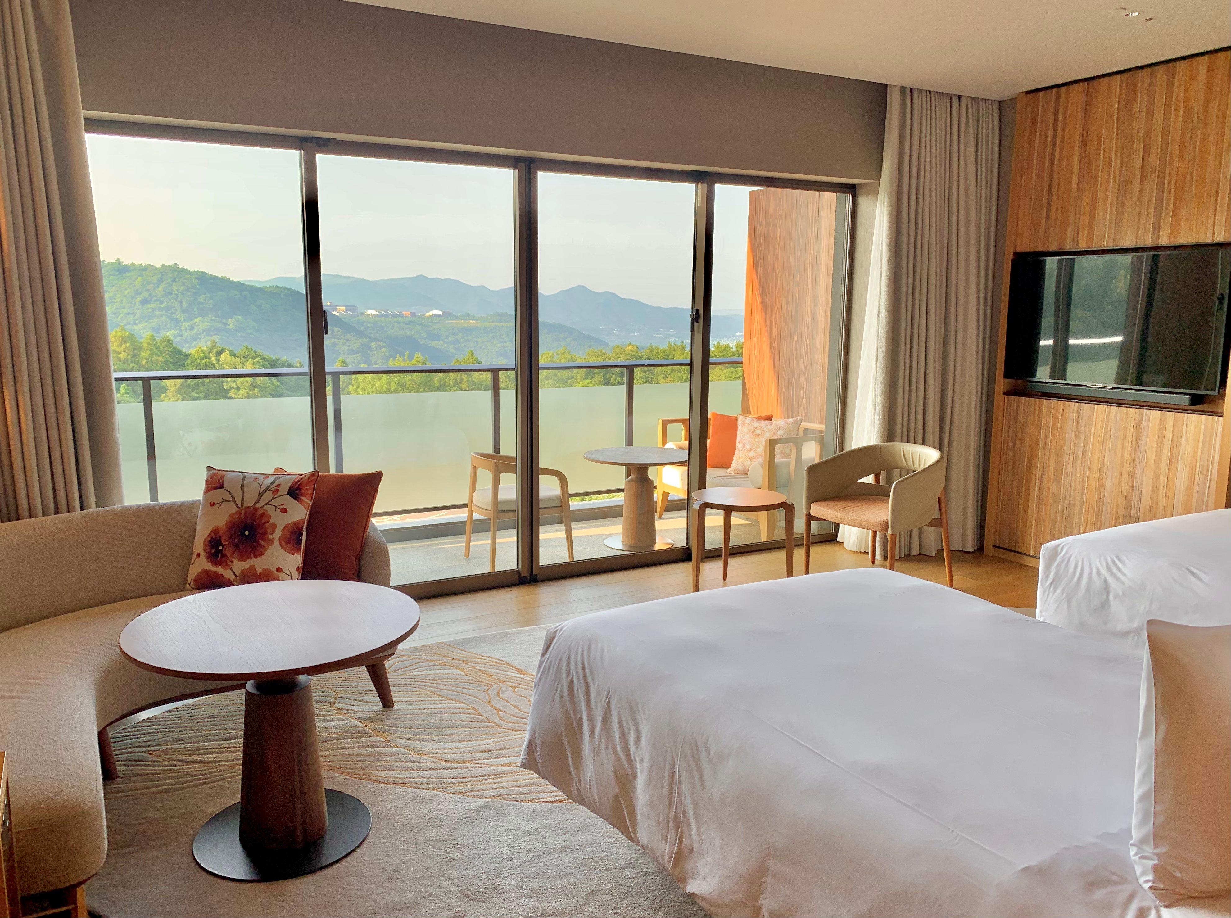 Double Classic Two Double Beds