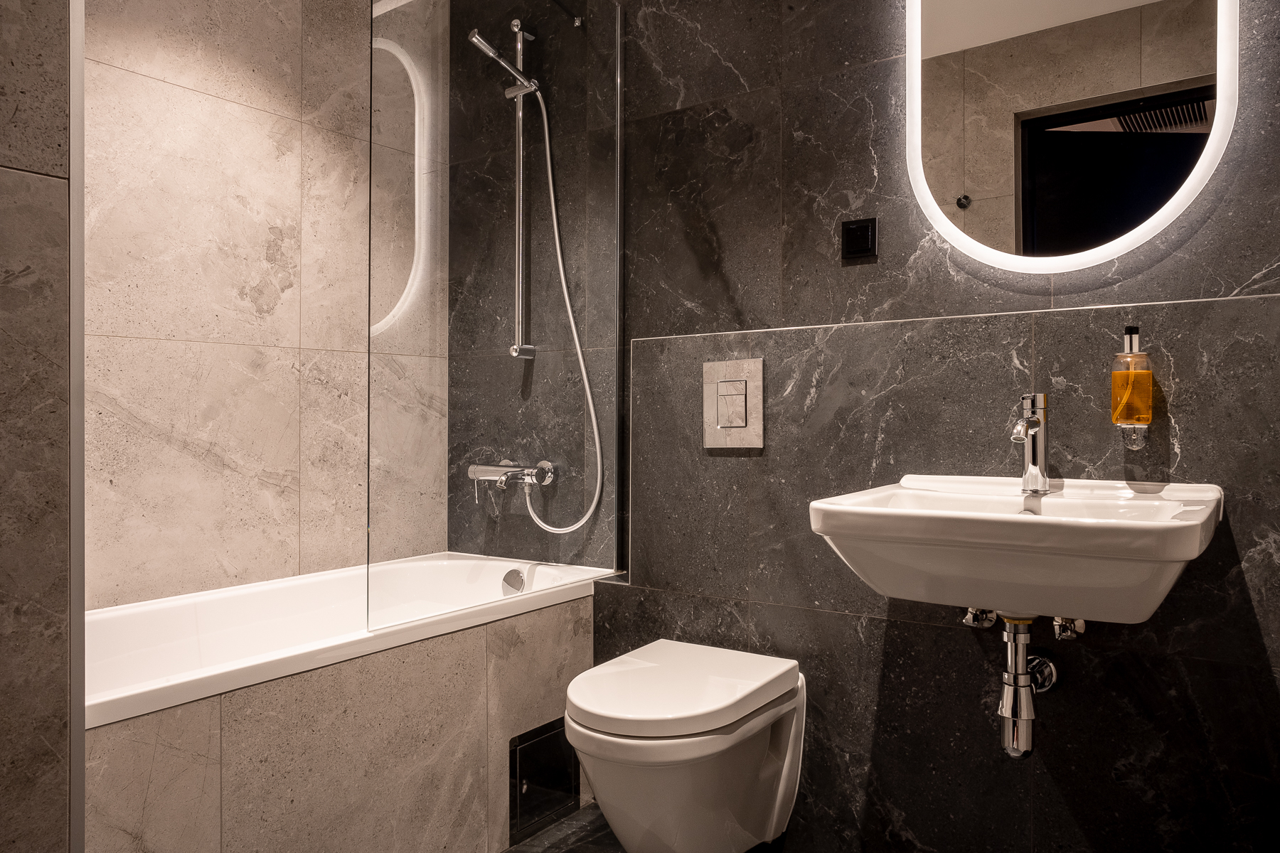 Quadruple One Bedroom One Bathroom