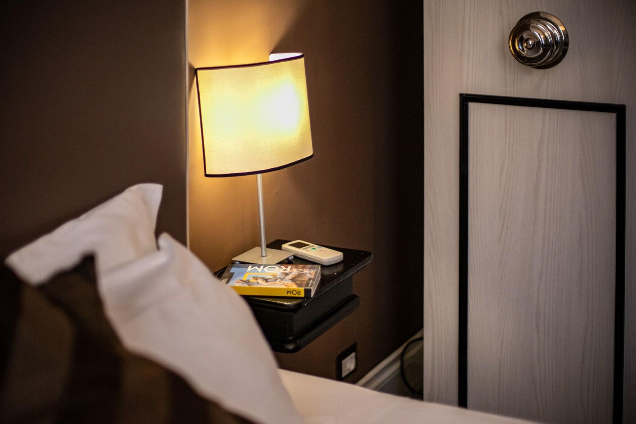 Double Deluxe Queen Bed