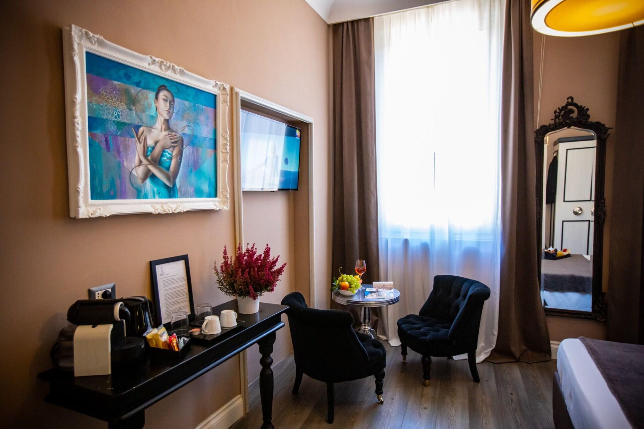 Double Deluxe Queen Bed