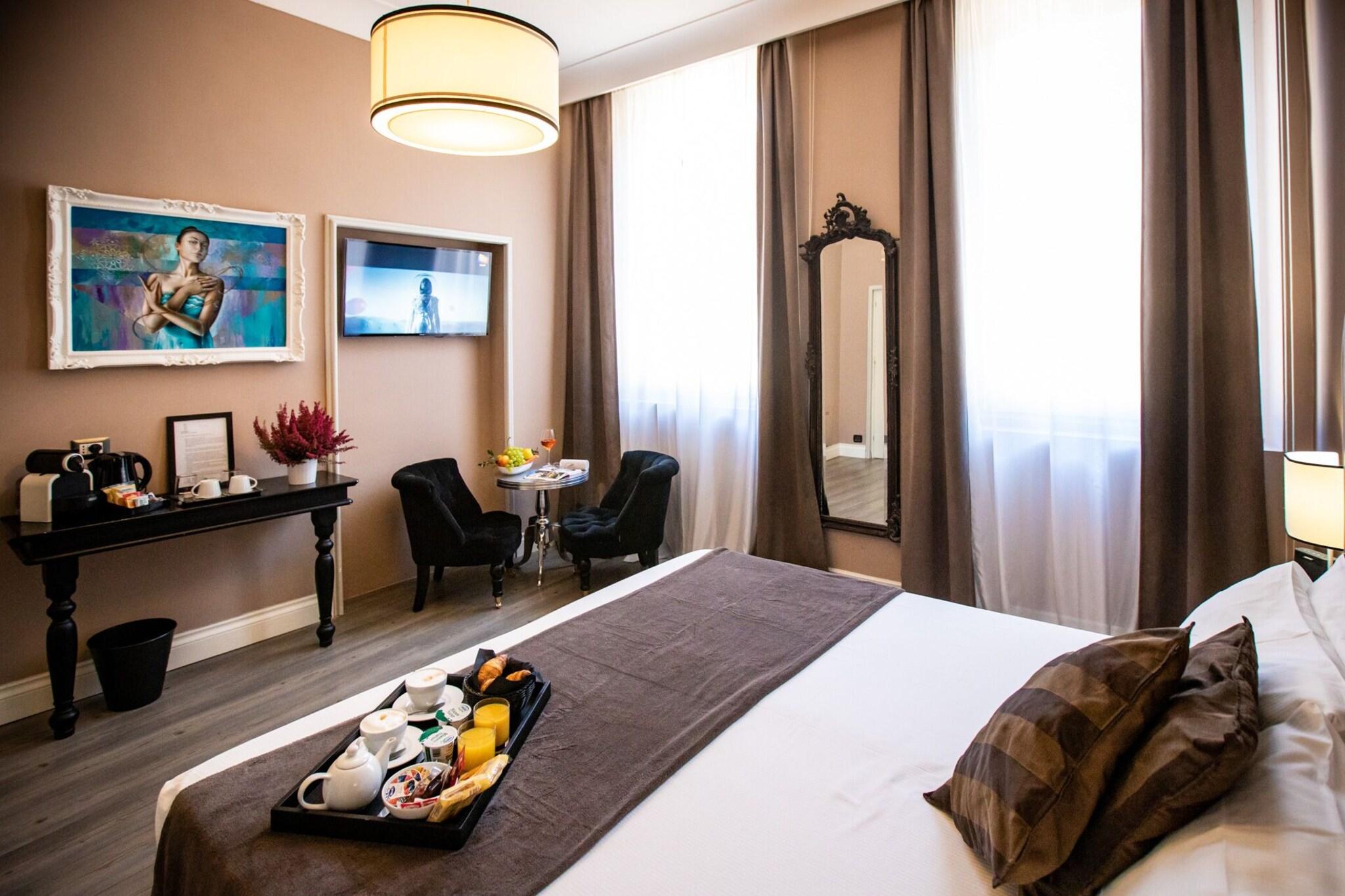 Double Deluxe Queen Bed