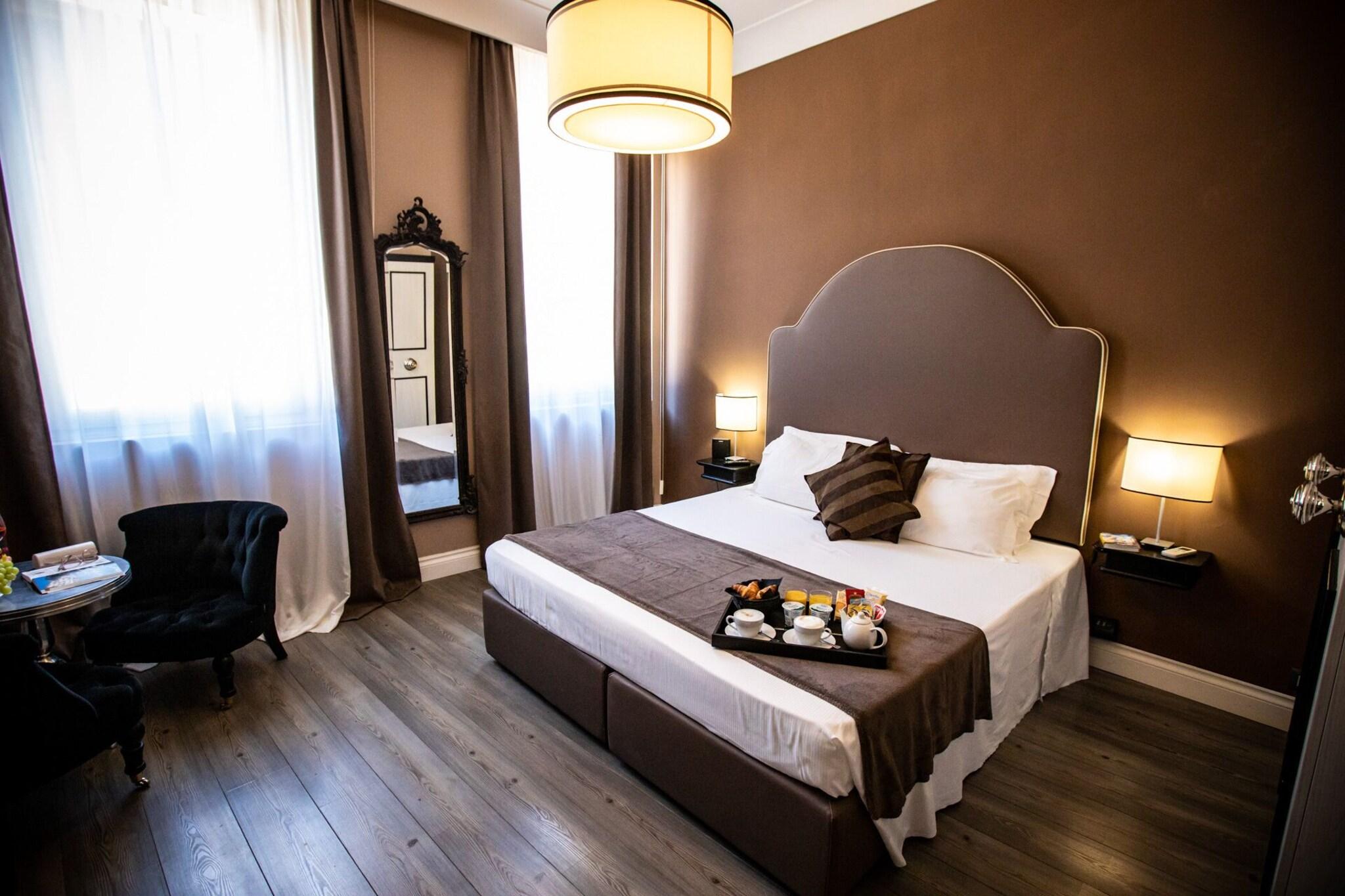 Double Deluxe Queen Bed