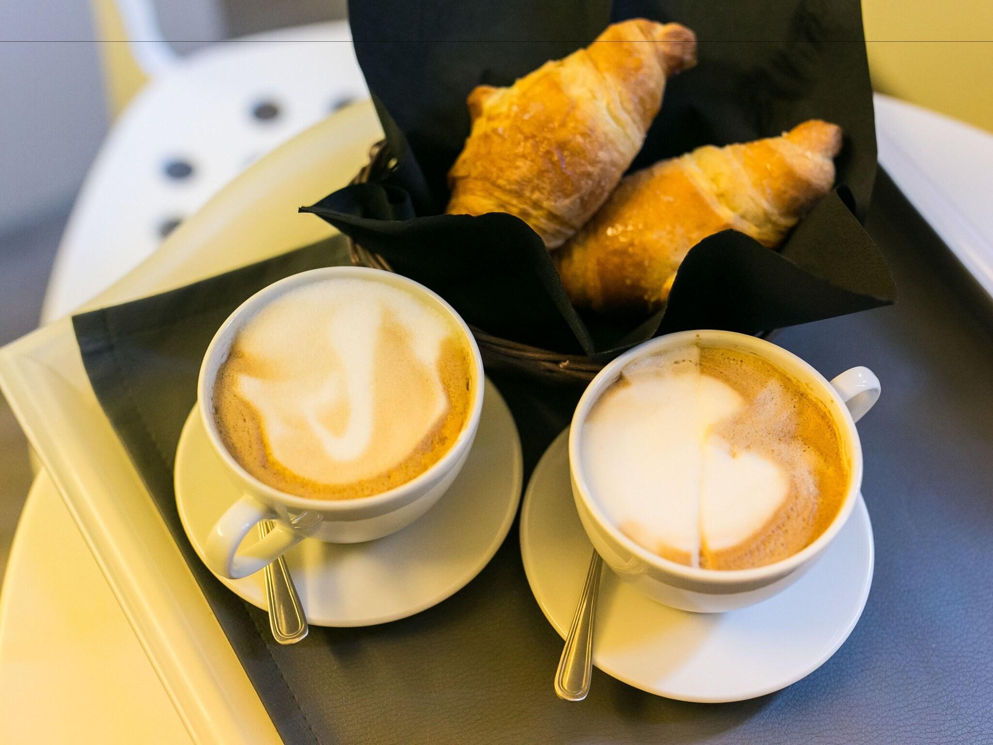 Double Deluxe Queen Bed