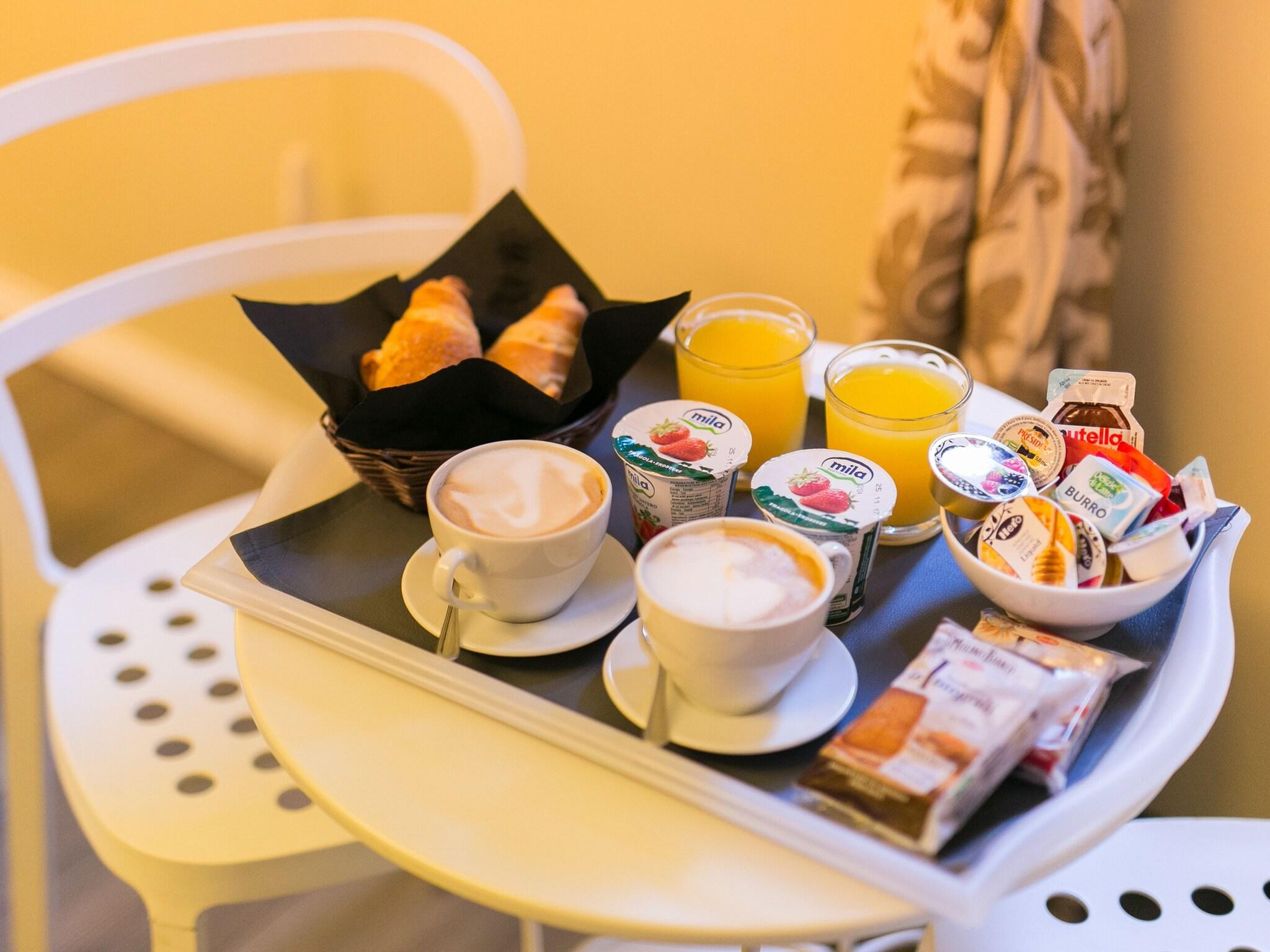 Double Deluxe Queen Bed