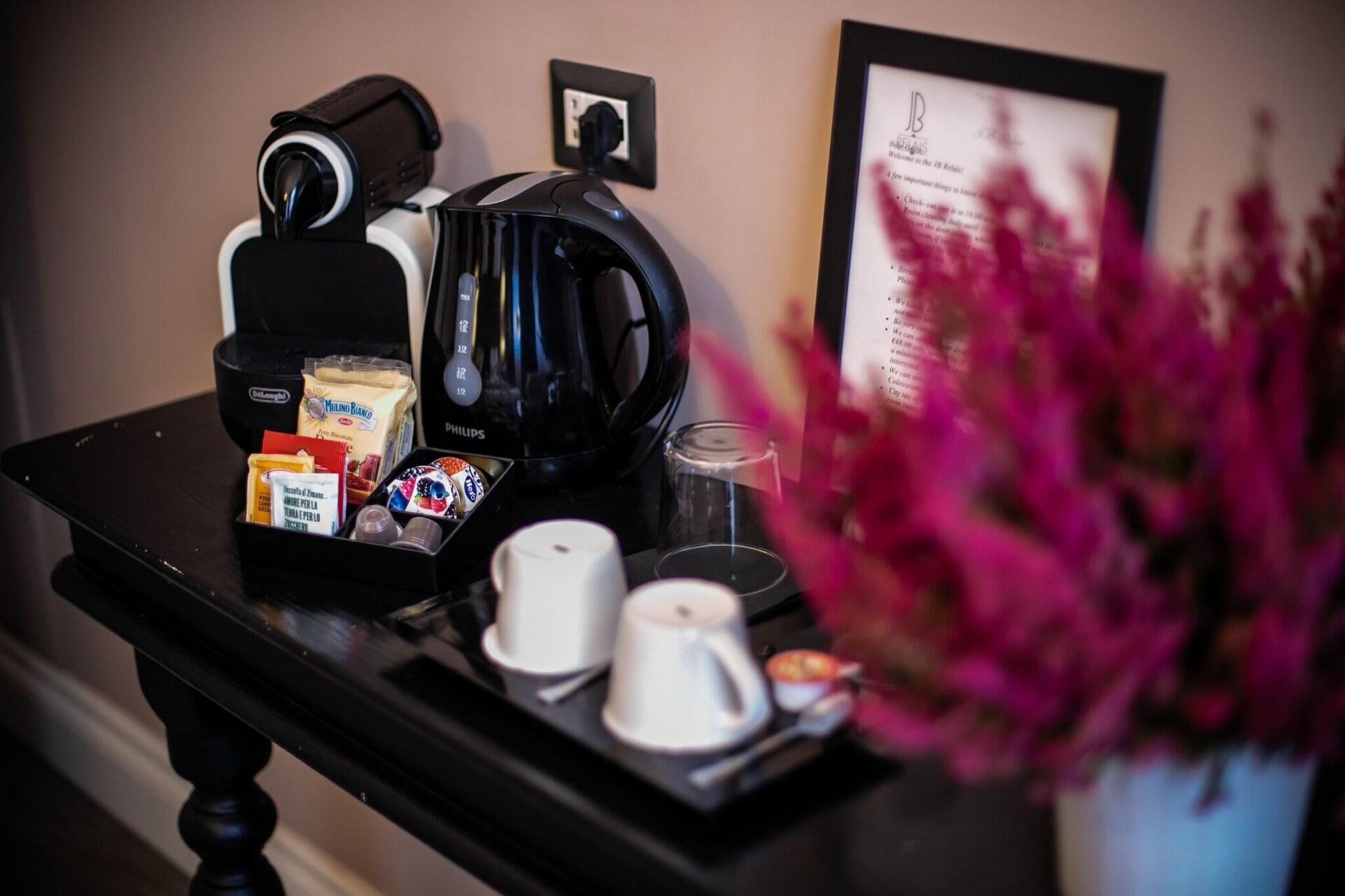 Double Deluxe Queen Bed