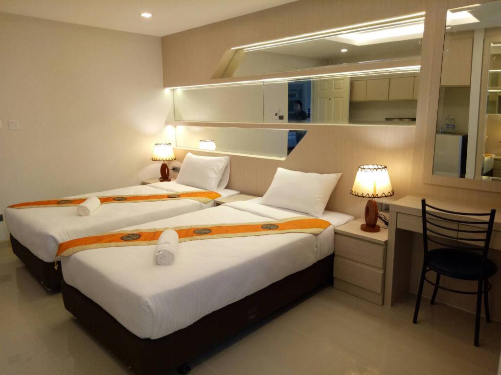 Double or Twin Standard