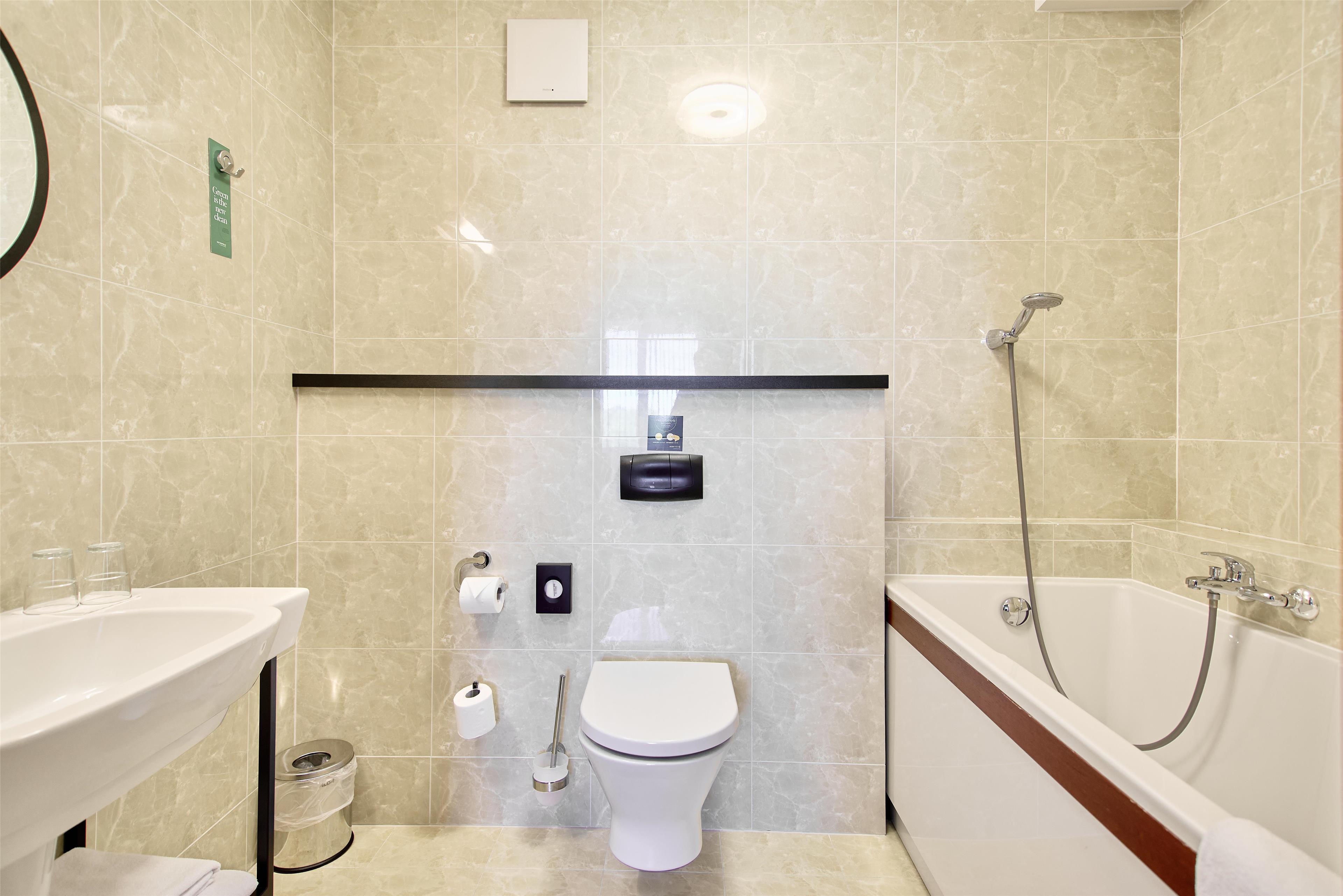 Junior Suite King Size Bed