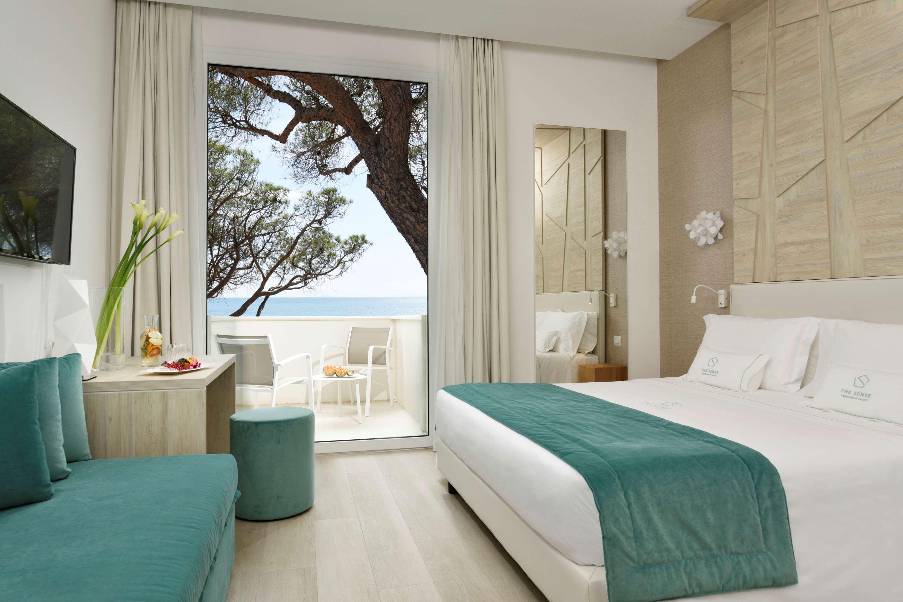 Double or Twin Superior