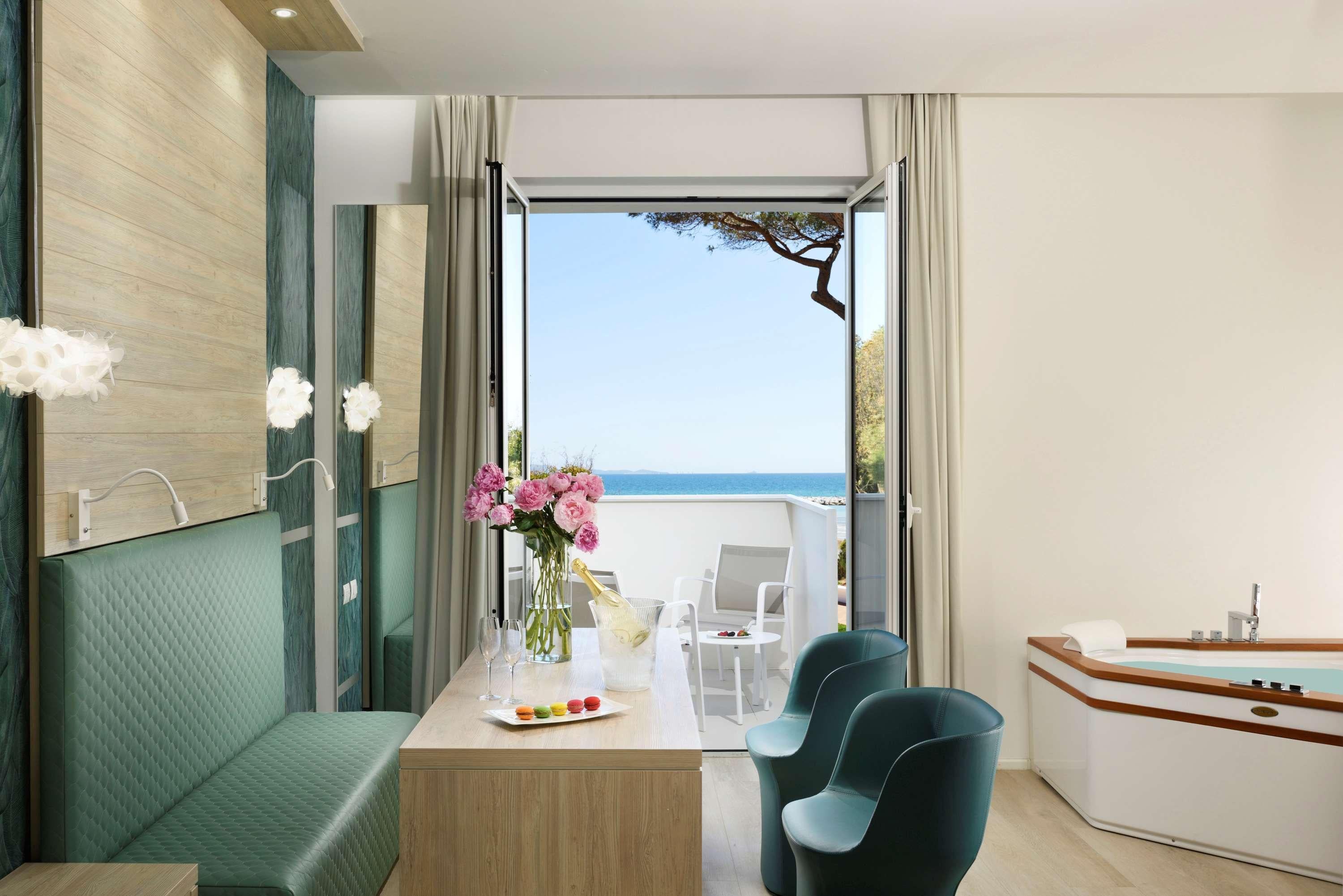 Junior Suite with Jacuzzi