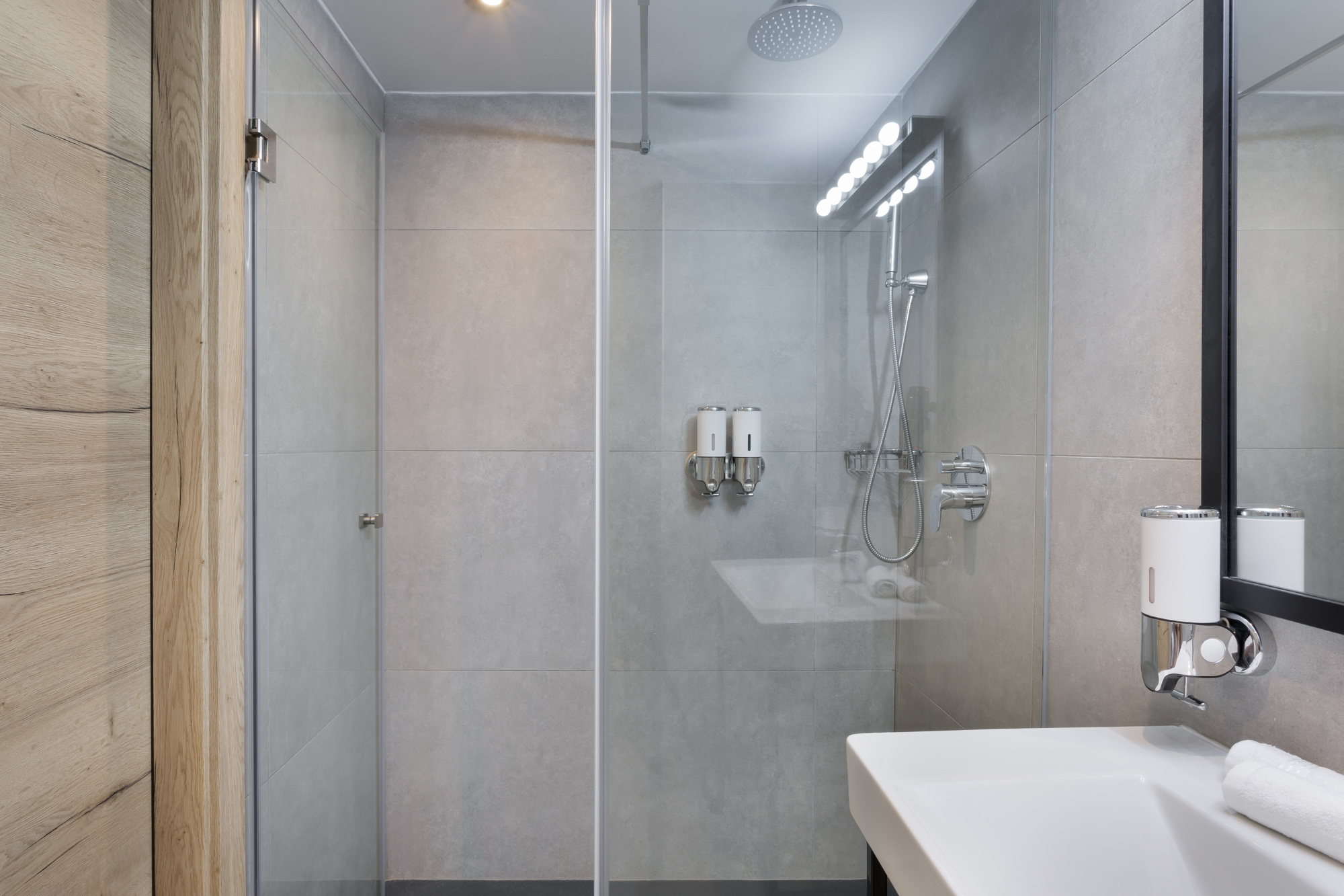 Double or Twin Superior