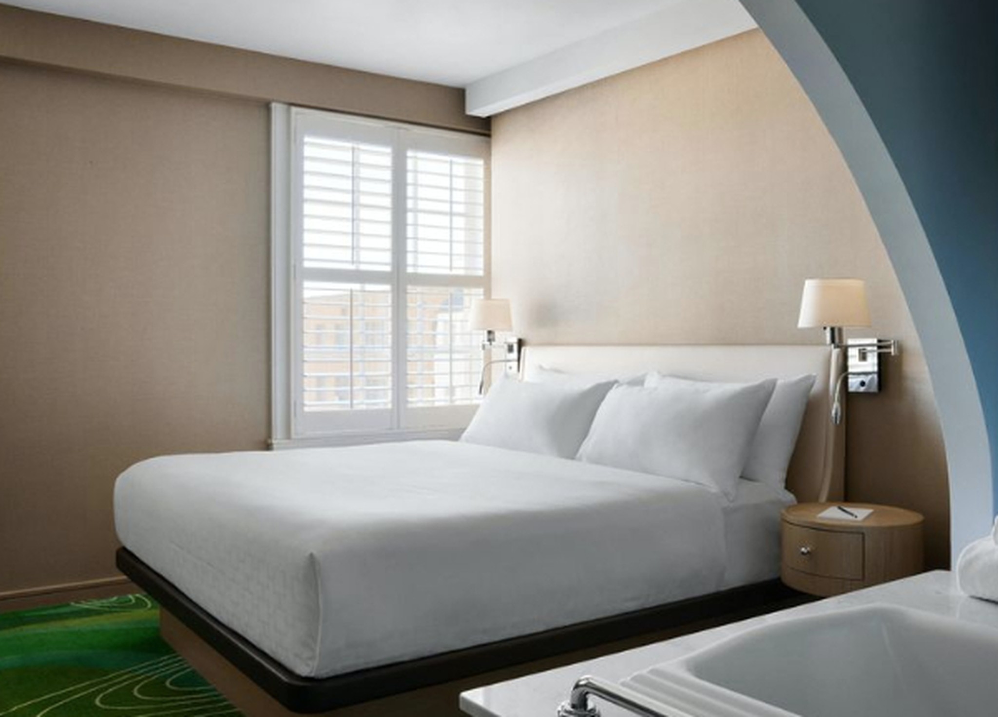 Room Premier King Bed
