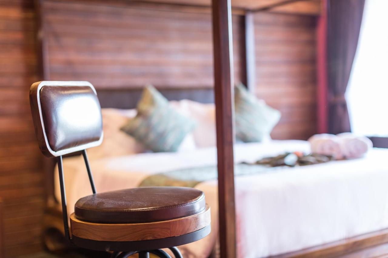 Suite Deluxe with Balcony