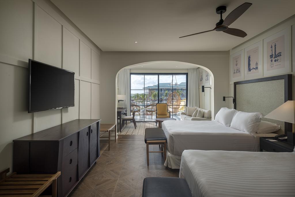 Junior Suite Pool View