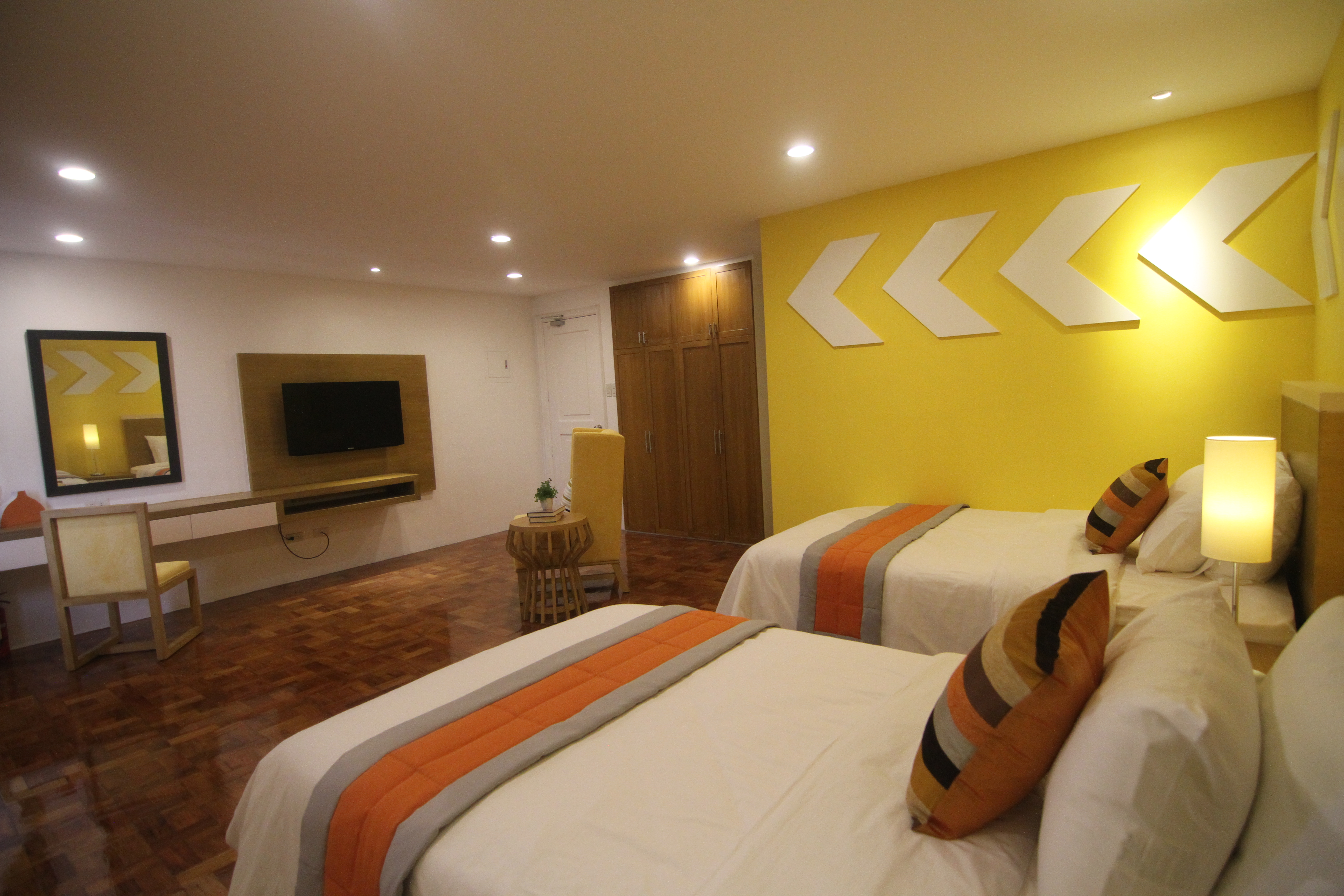 Double or Twin Deluxe