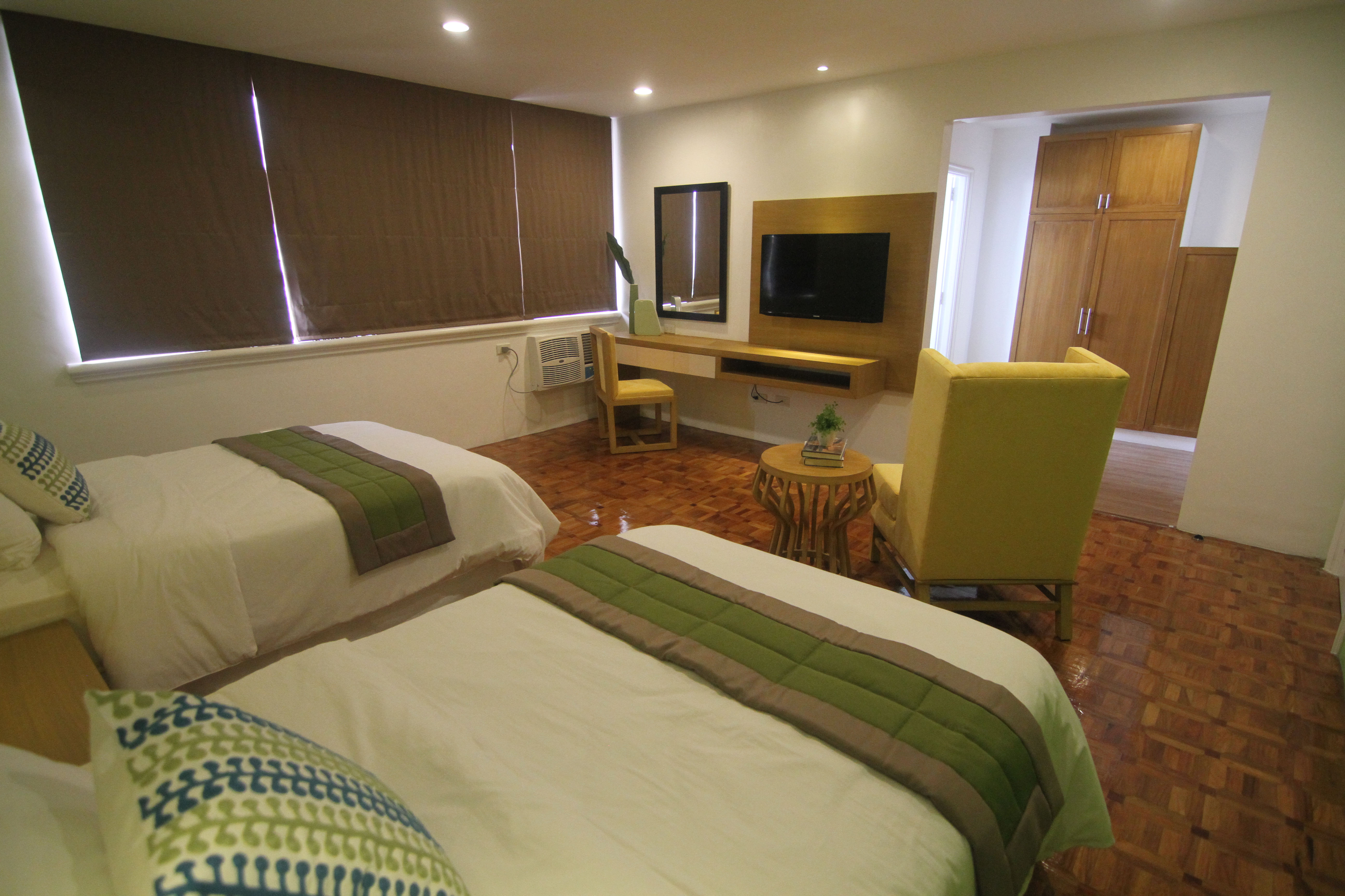 Double or Twin Deluxe