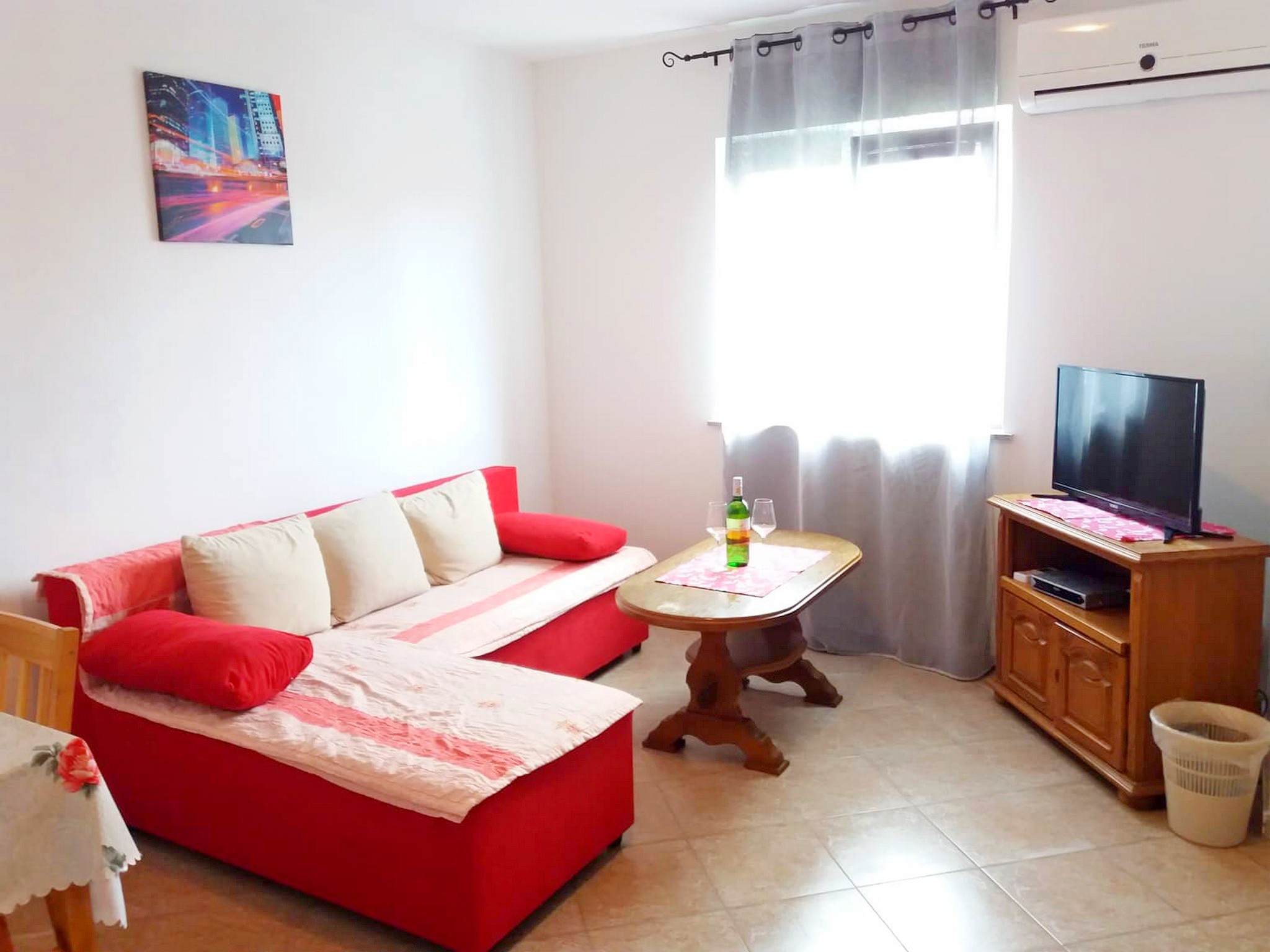 Apartment Capacity 2