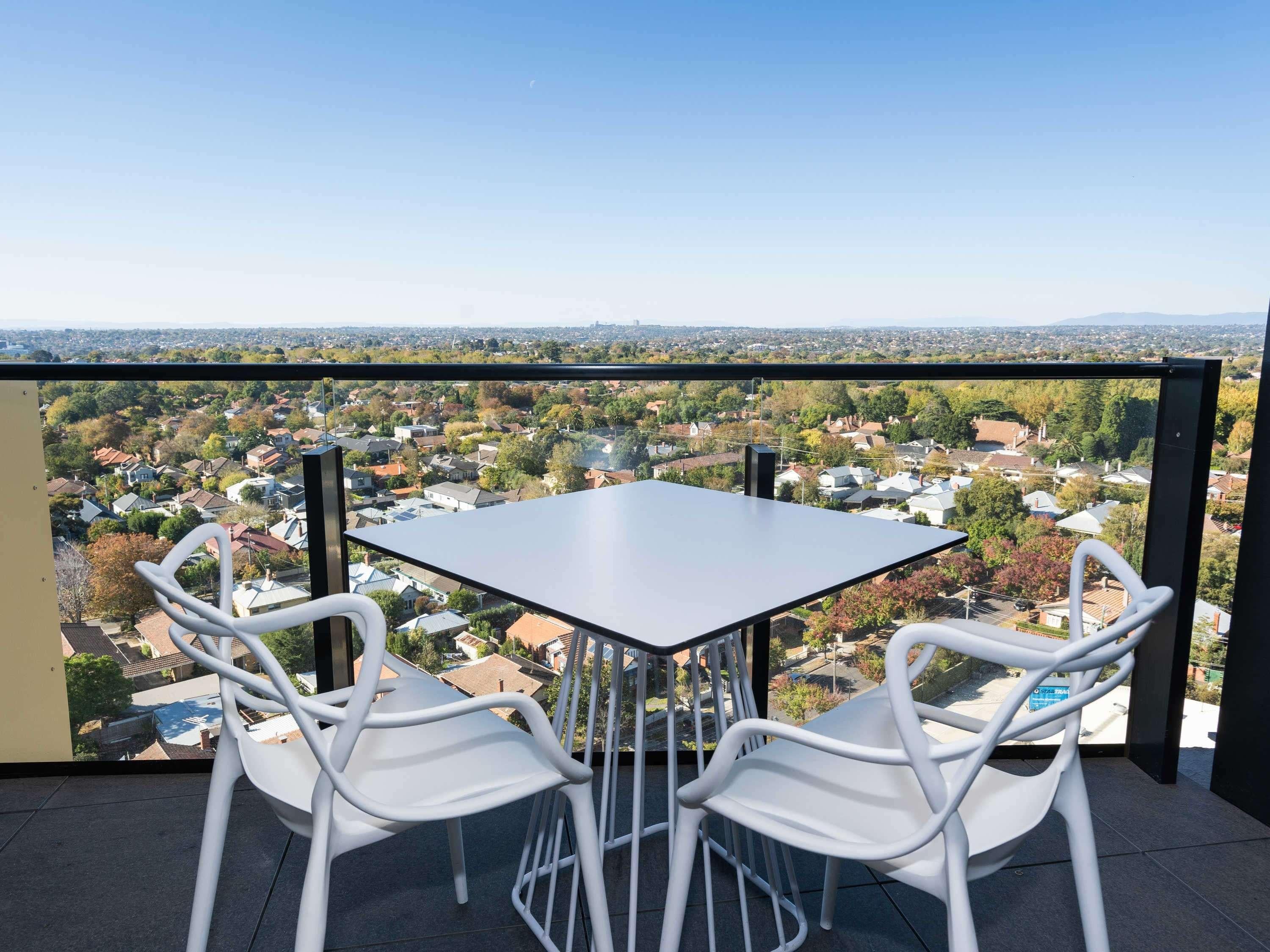 Apartment Two Bedrooms with Views