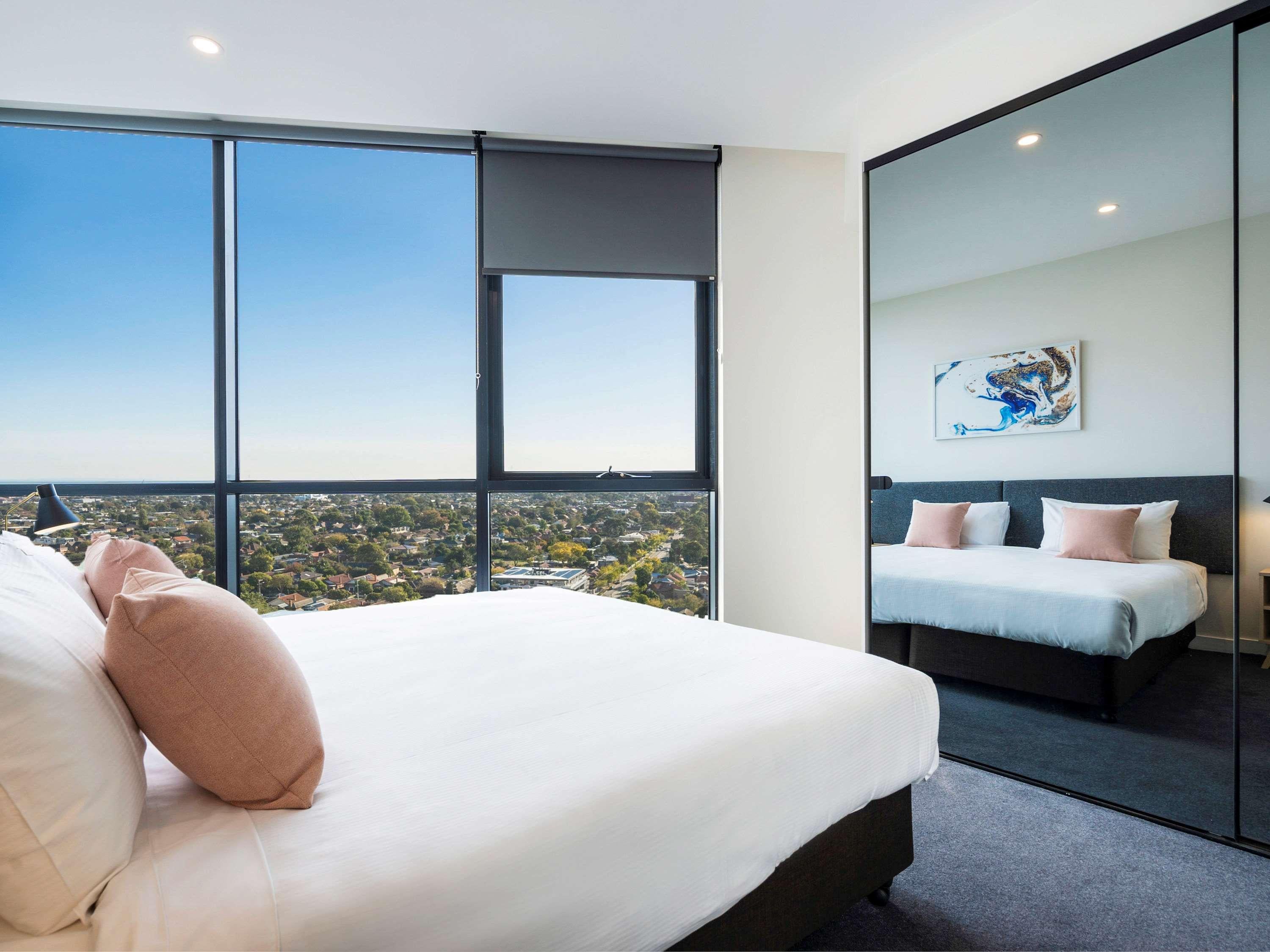 Apartment Two Bedrooms with Views