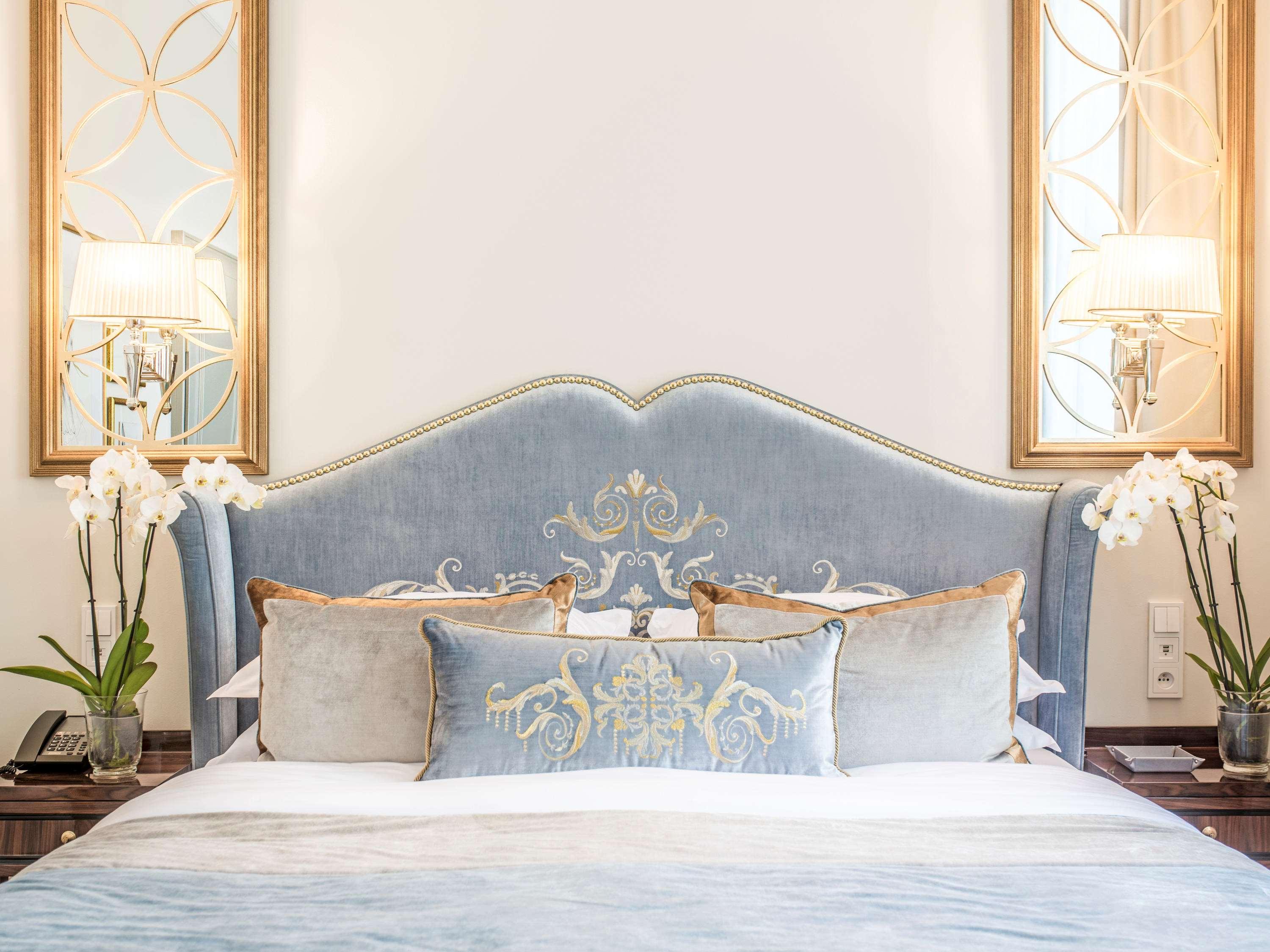 Double Deluxe King Bed