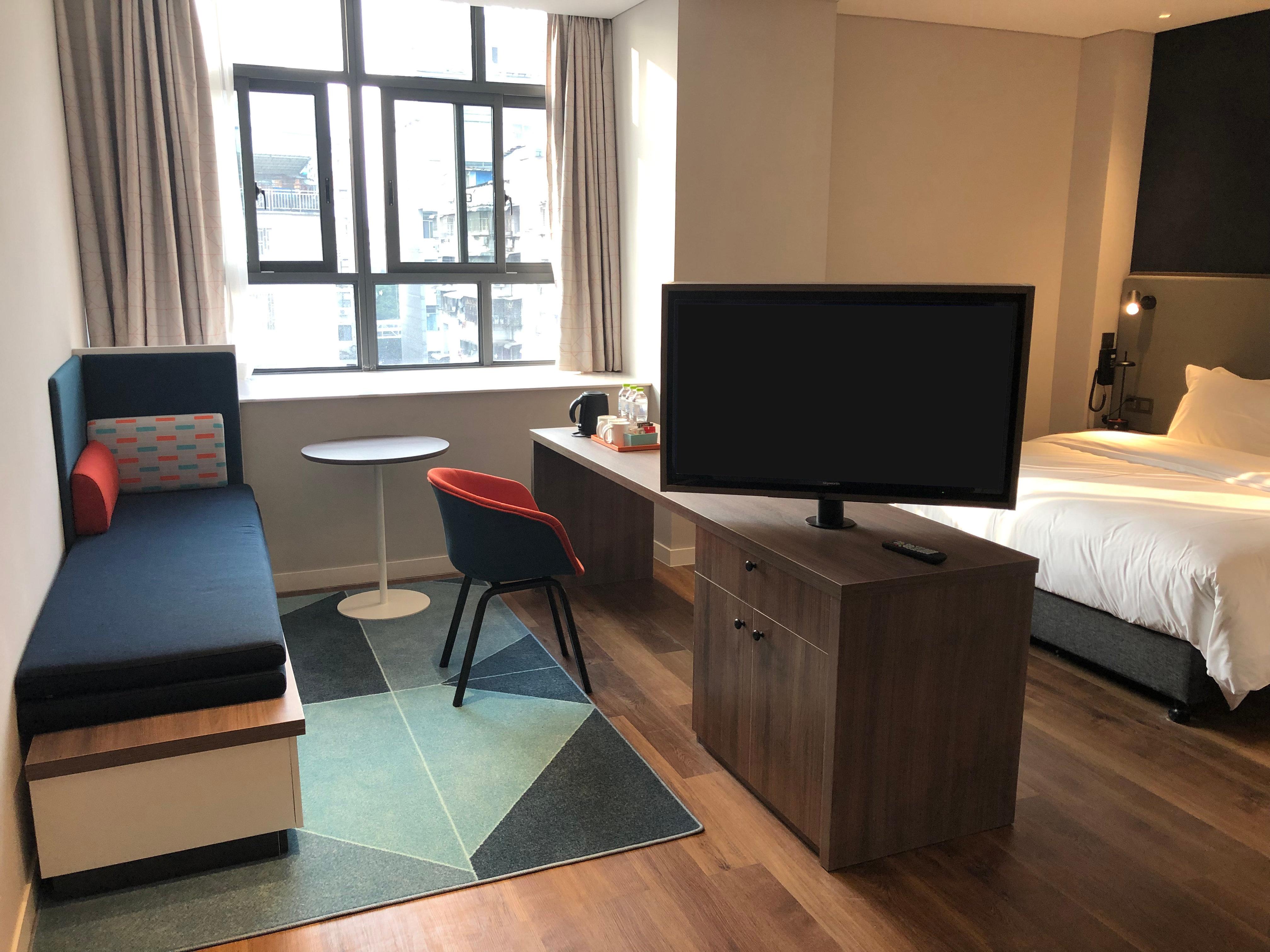 Double King Size Bed