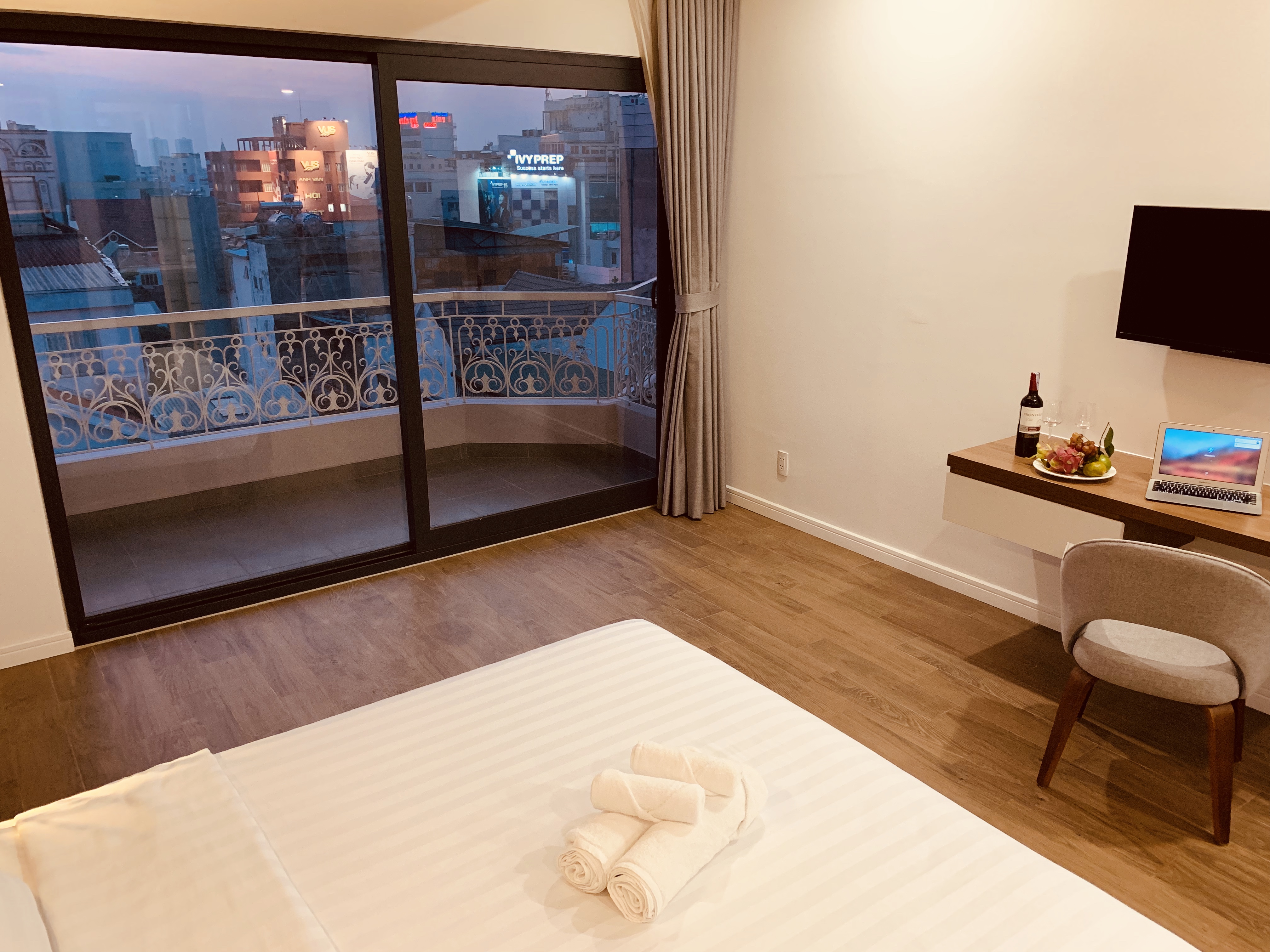 Double Deluxe City View