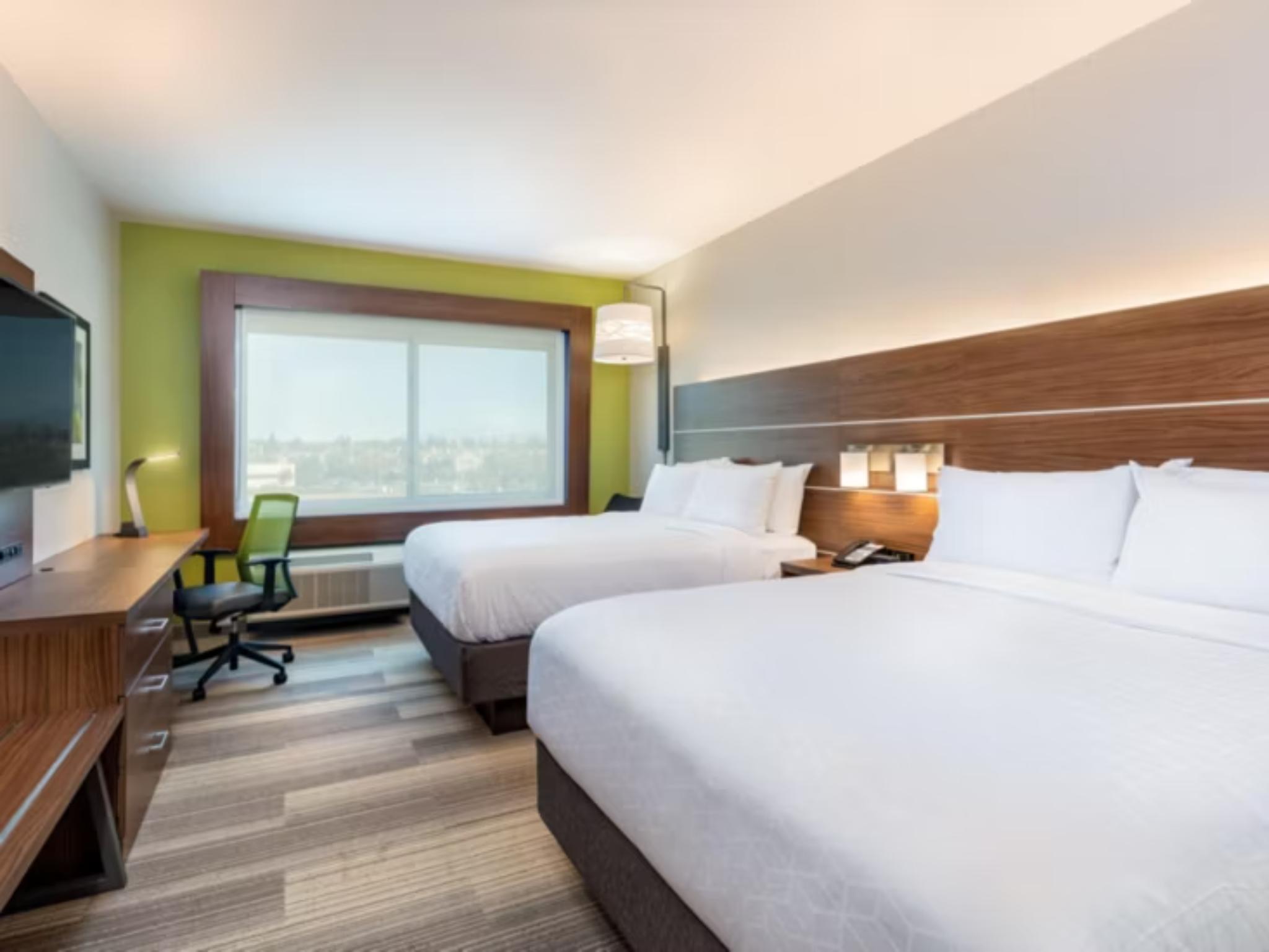 Double Two Queen Beds