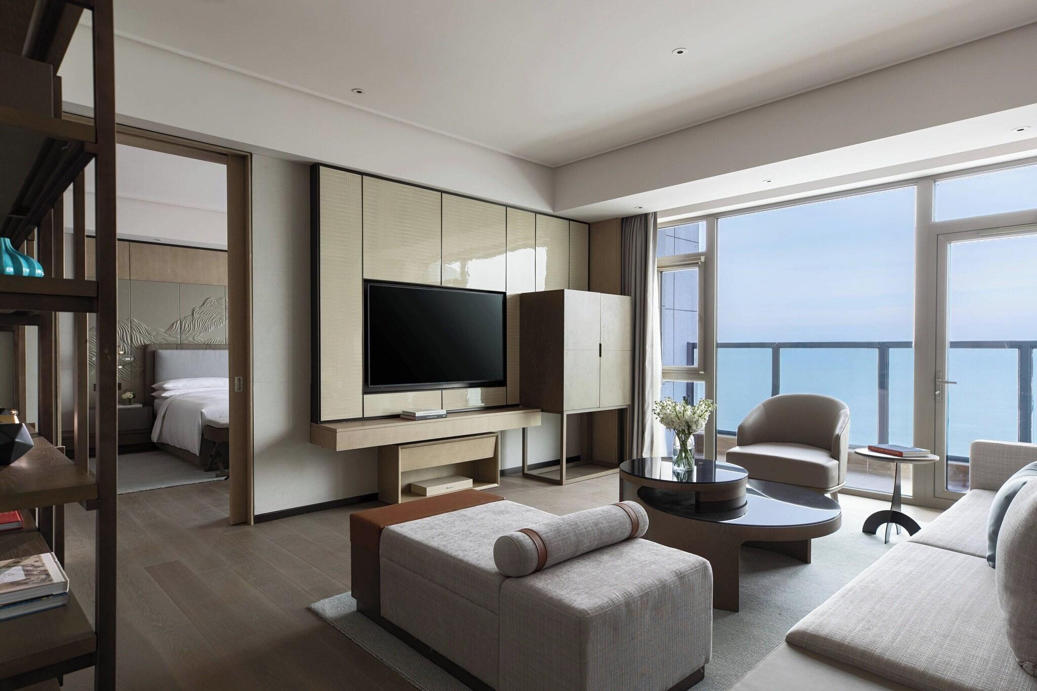 Suite Smoking with Views