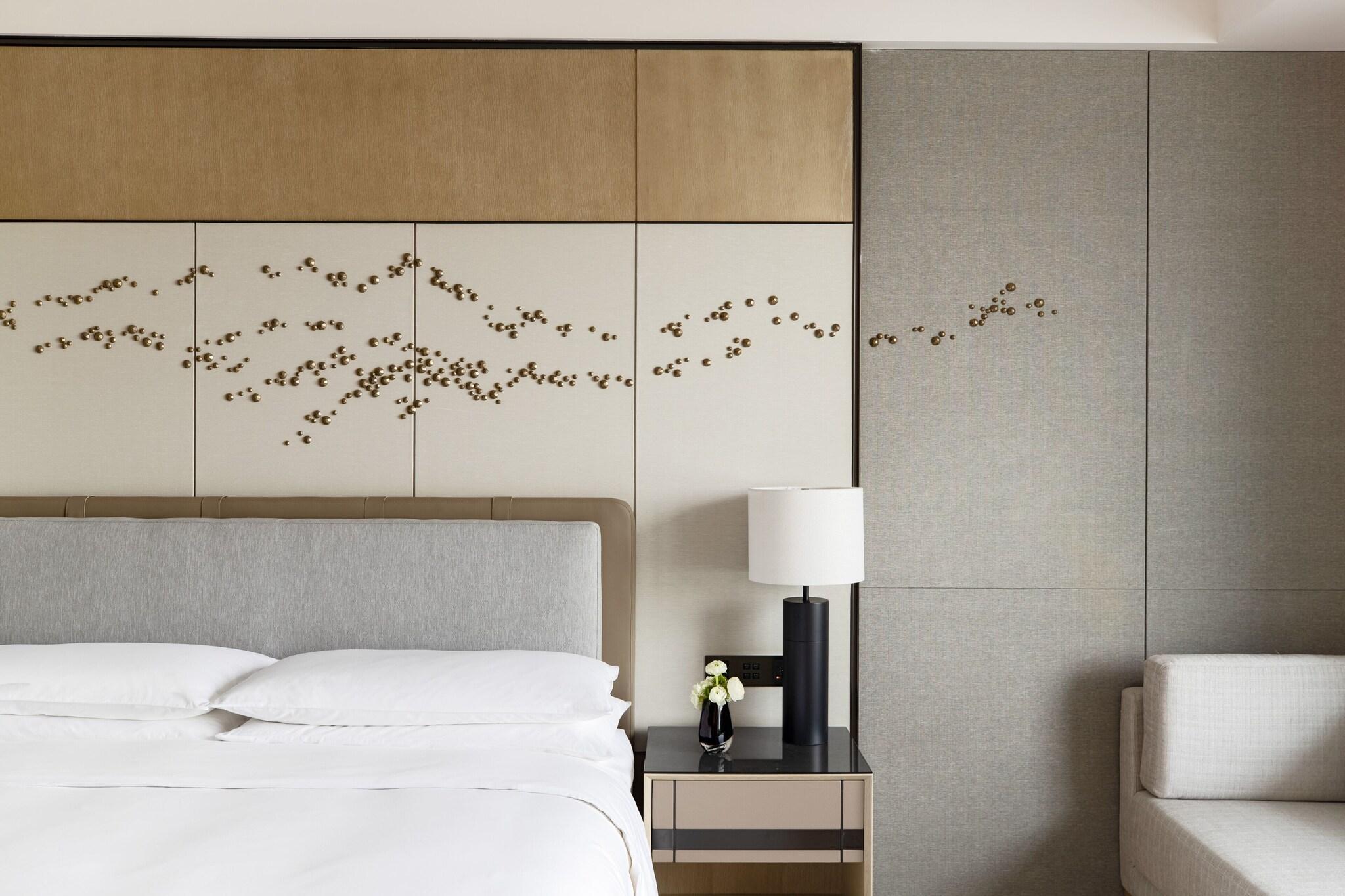 Double Smoking with Views