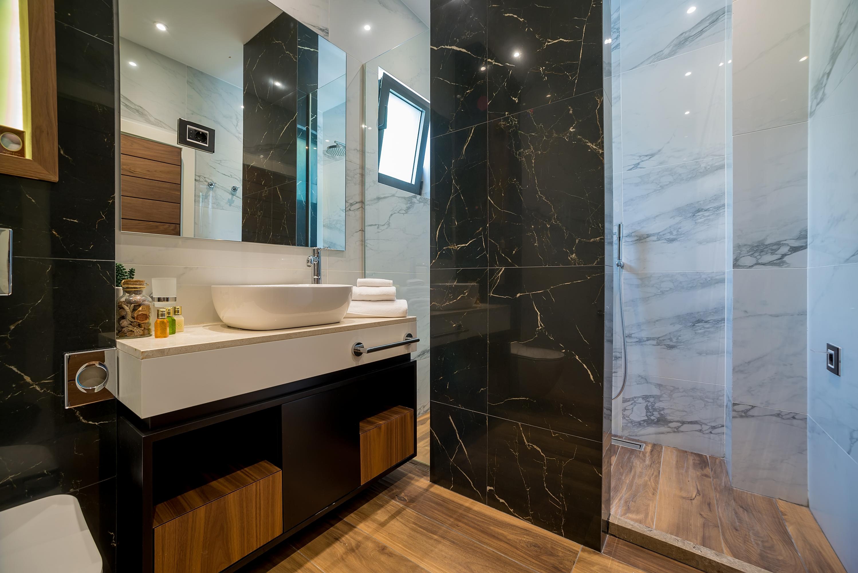 Double Deluxe Sea View with Balcony