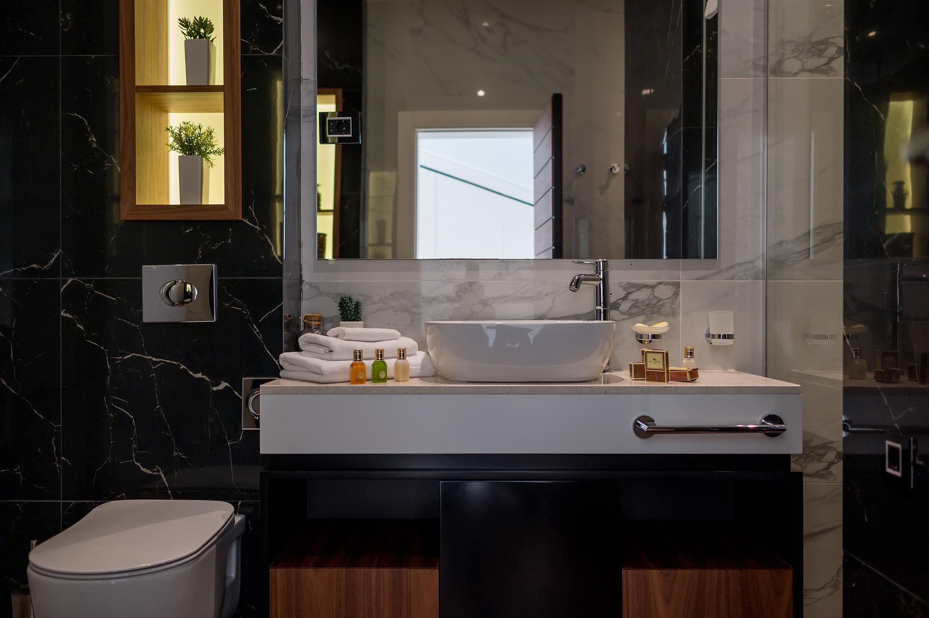 Double Superior King Bed