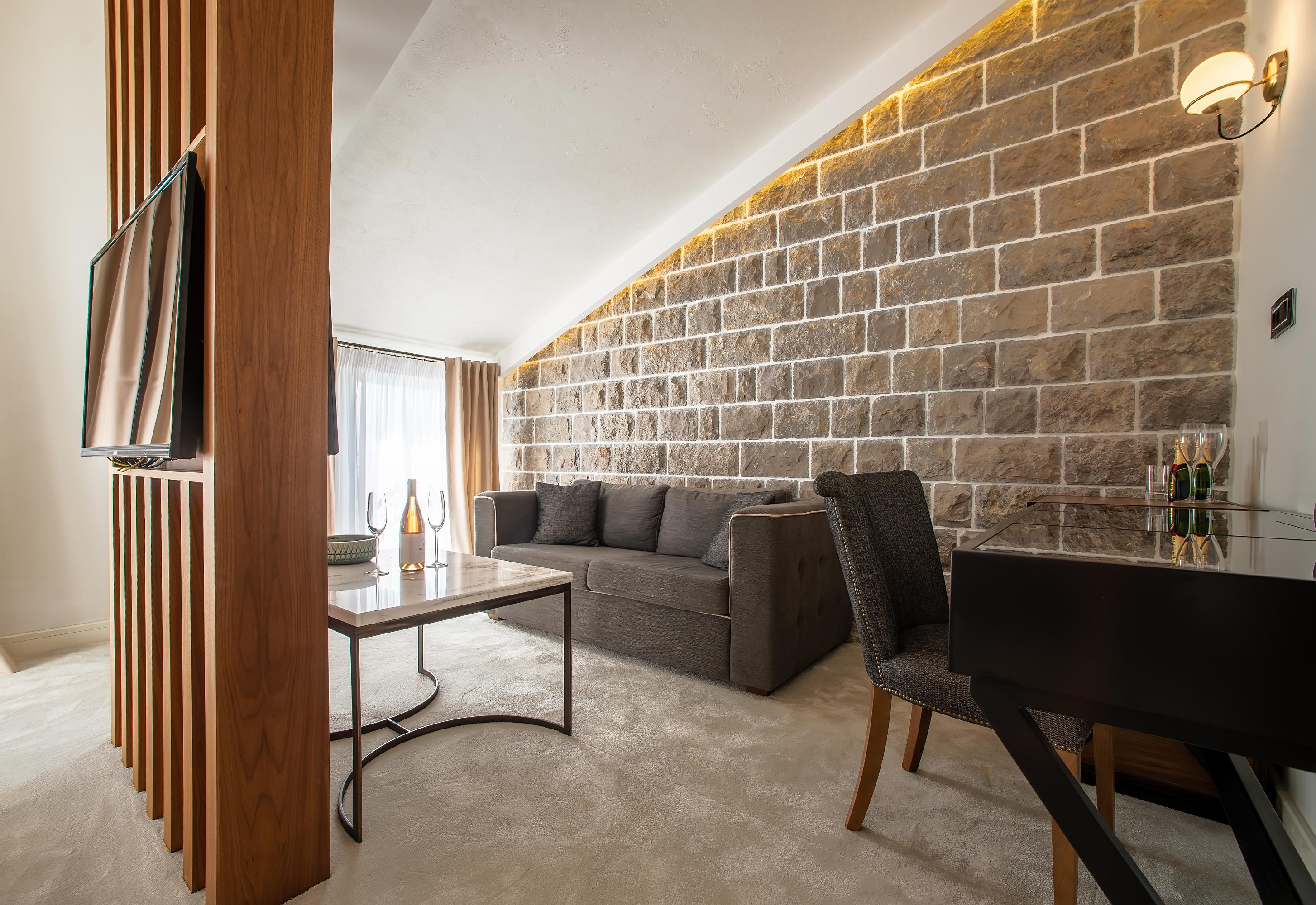 Double Superior King Bed