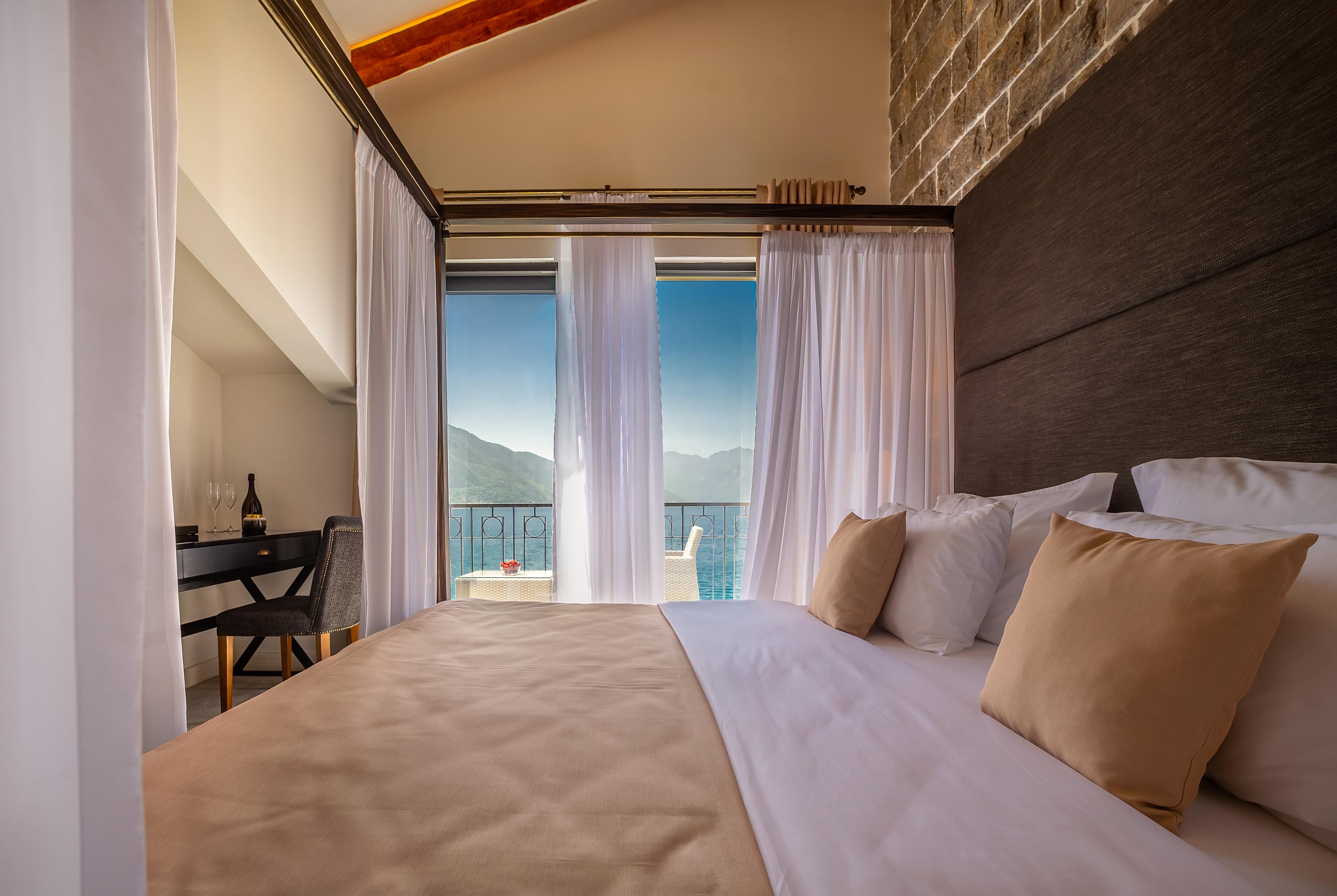 Double Deluxe Sea View