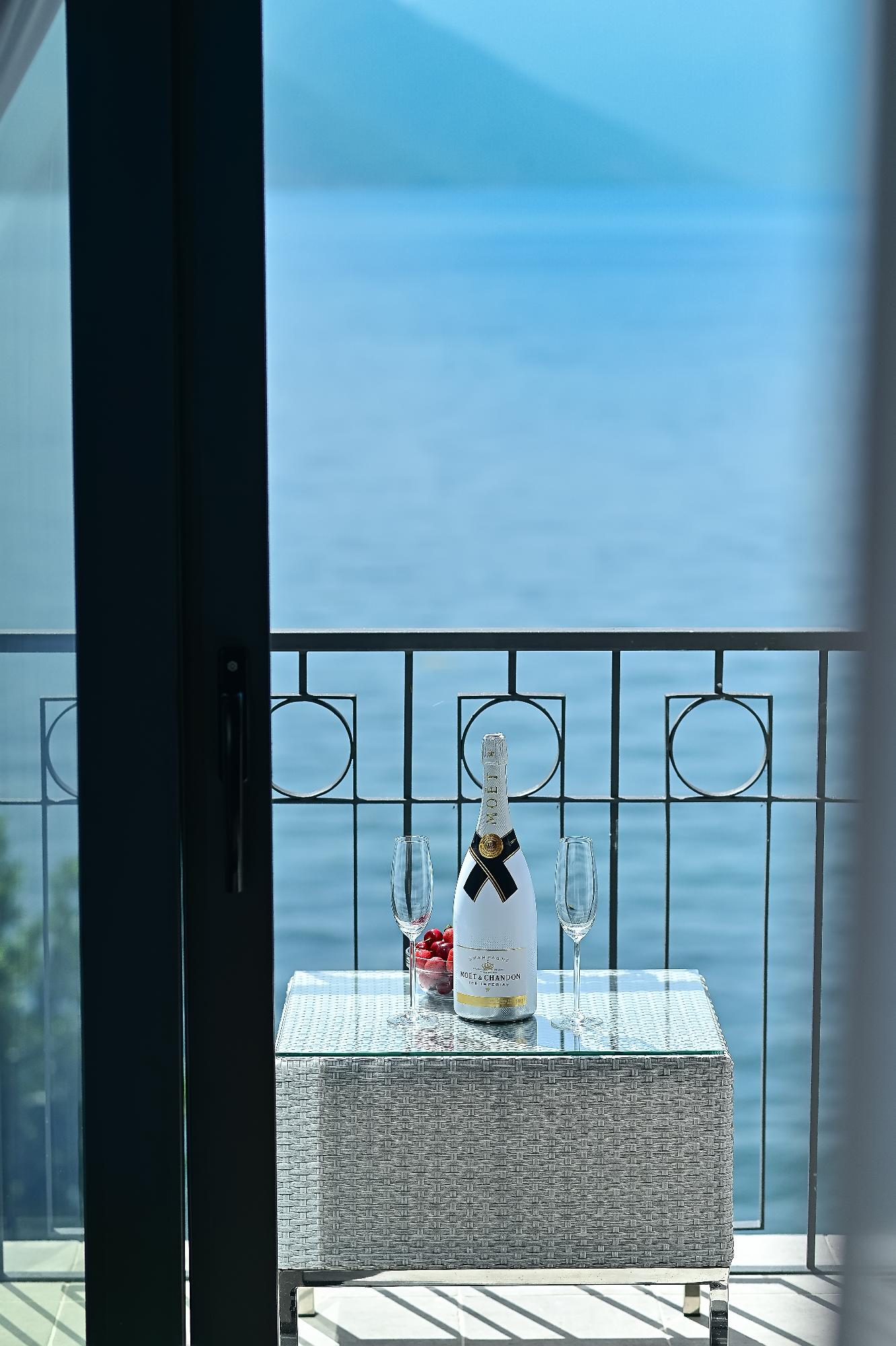 Double Deluxe Sea View