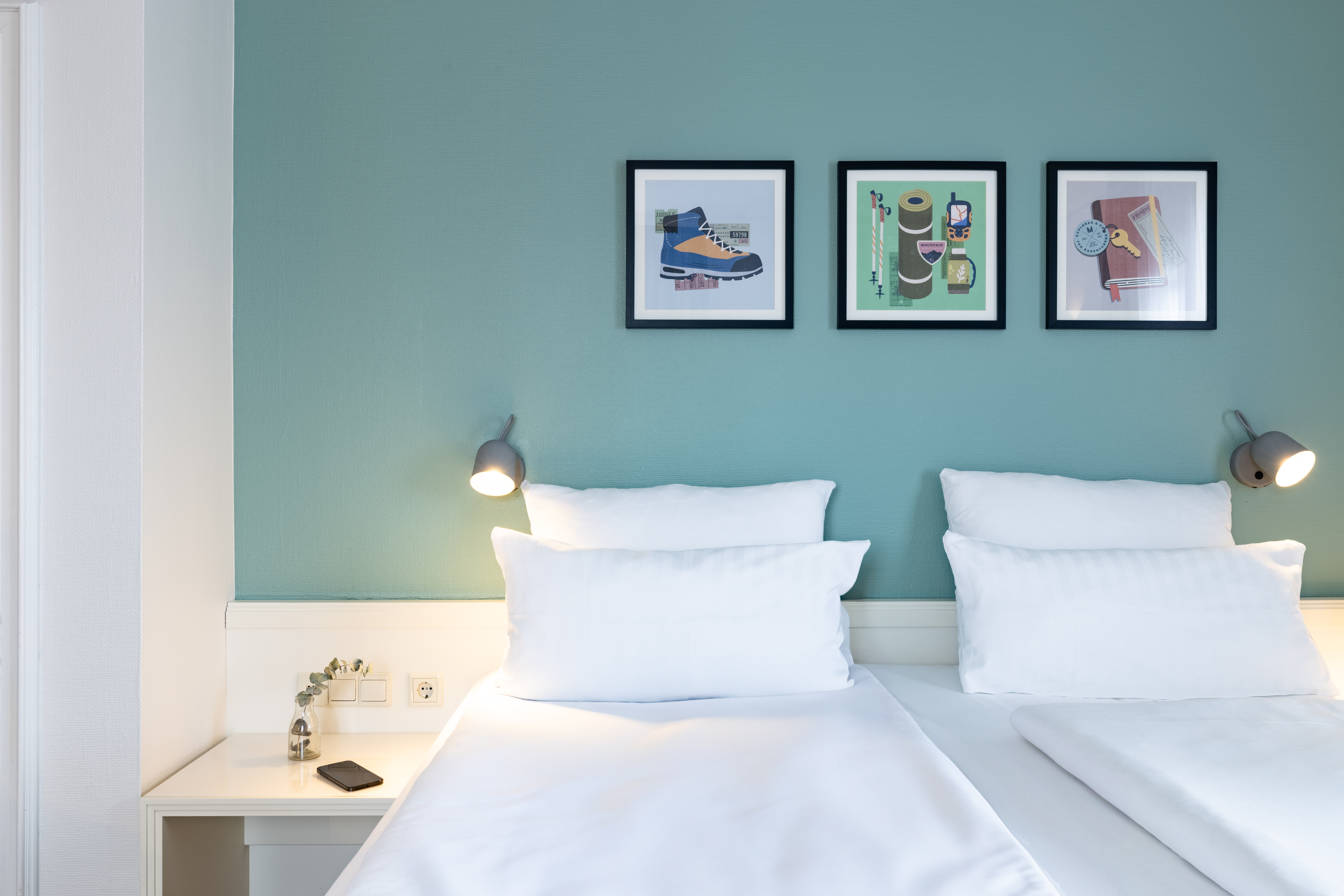 Double Premium Queen Bed