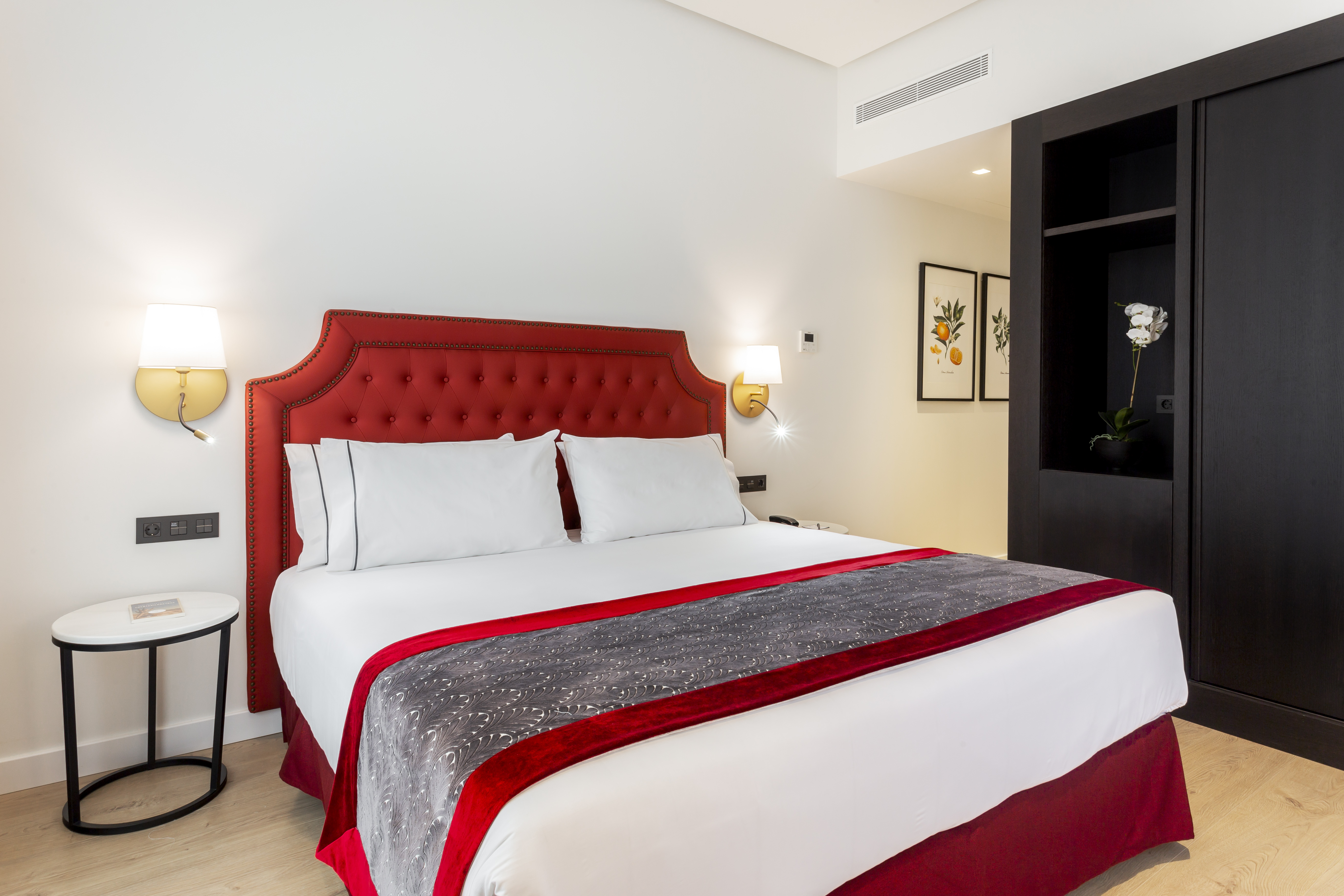 Double or Twin Standard