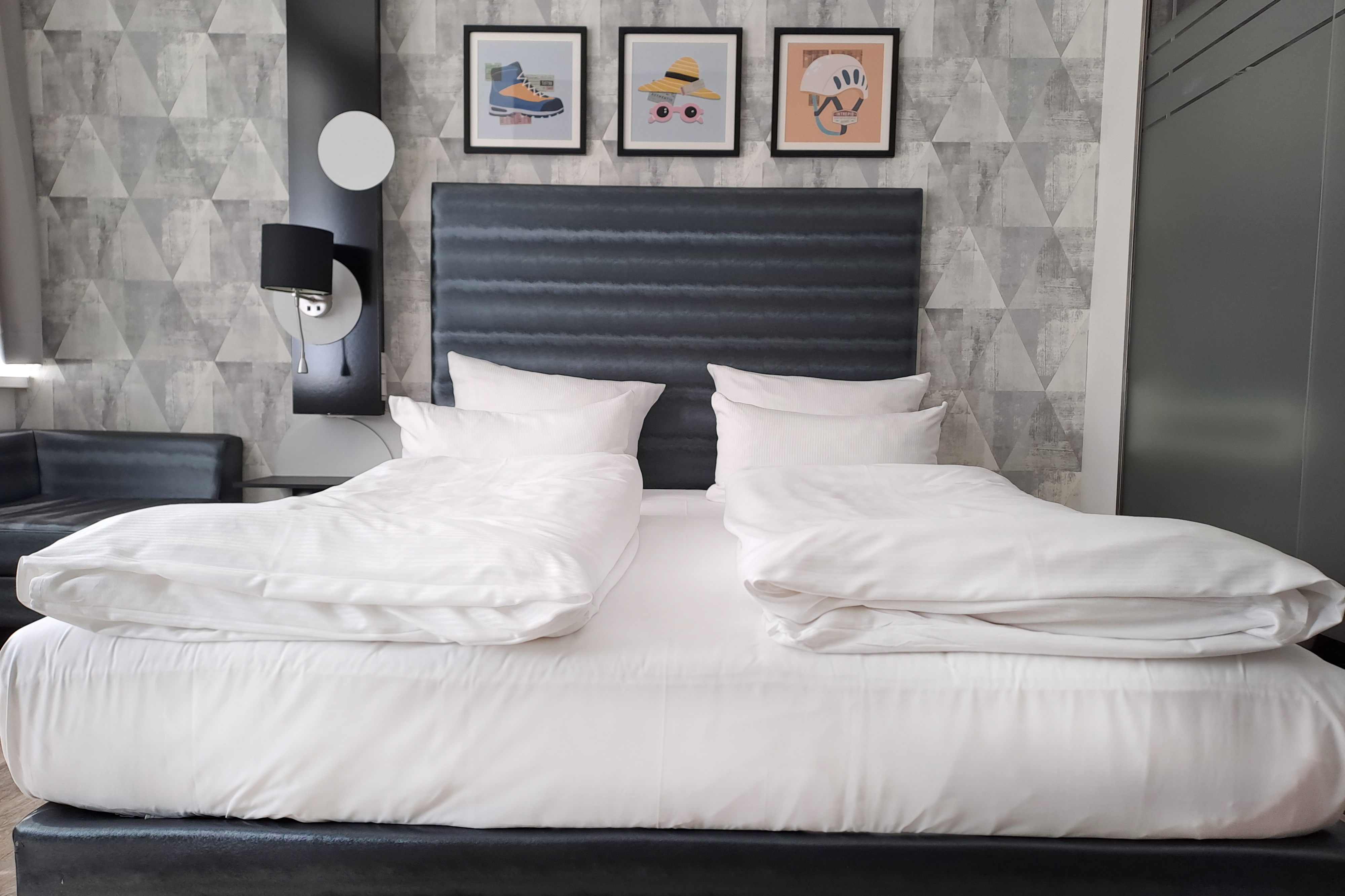 Double Accessible-queen Size Bed