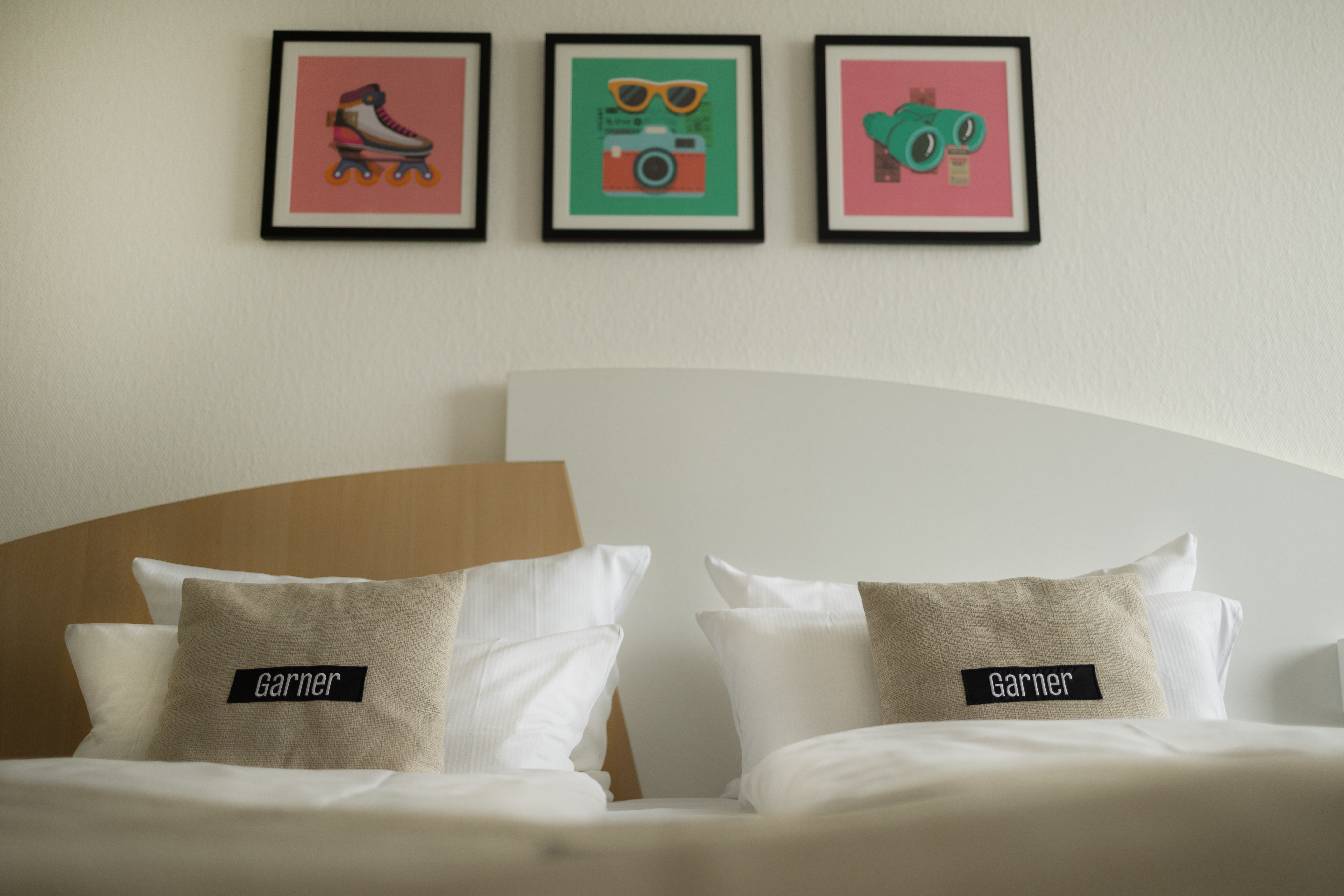 Double Queen Size Bed