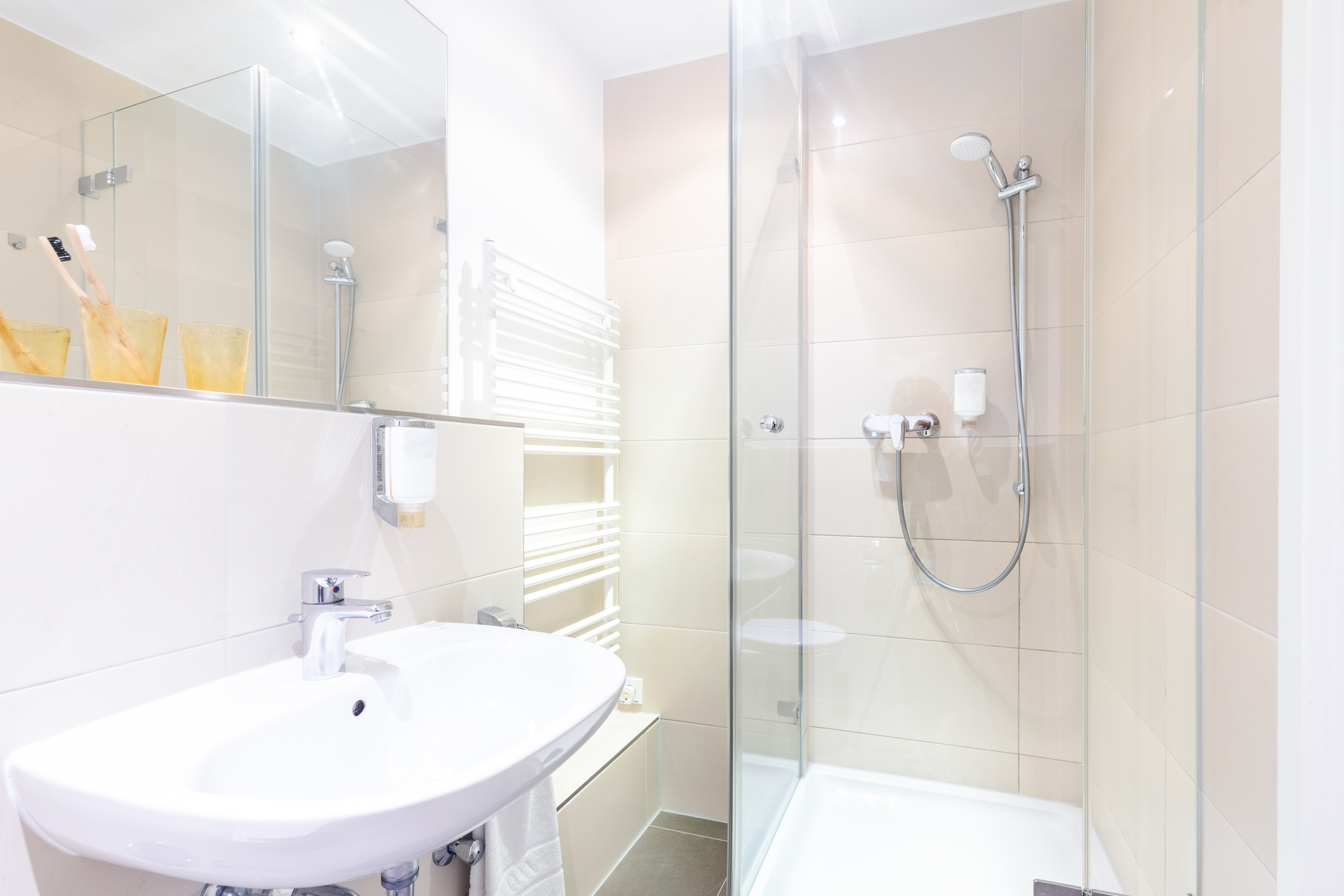 Apartment Queen Size Bed