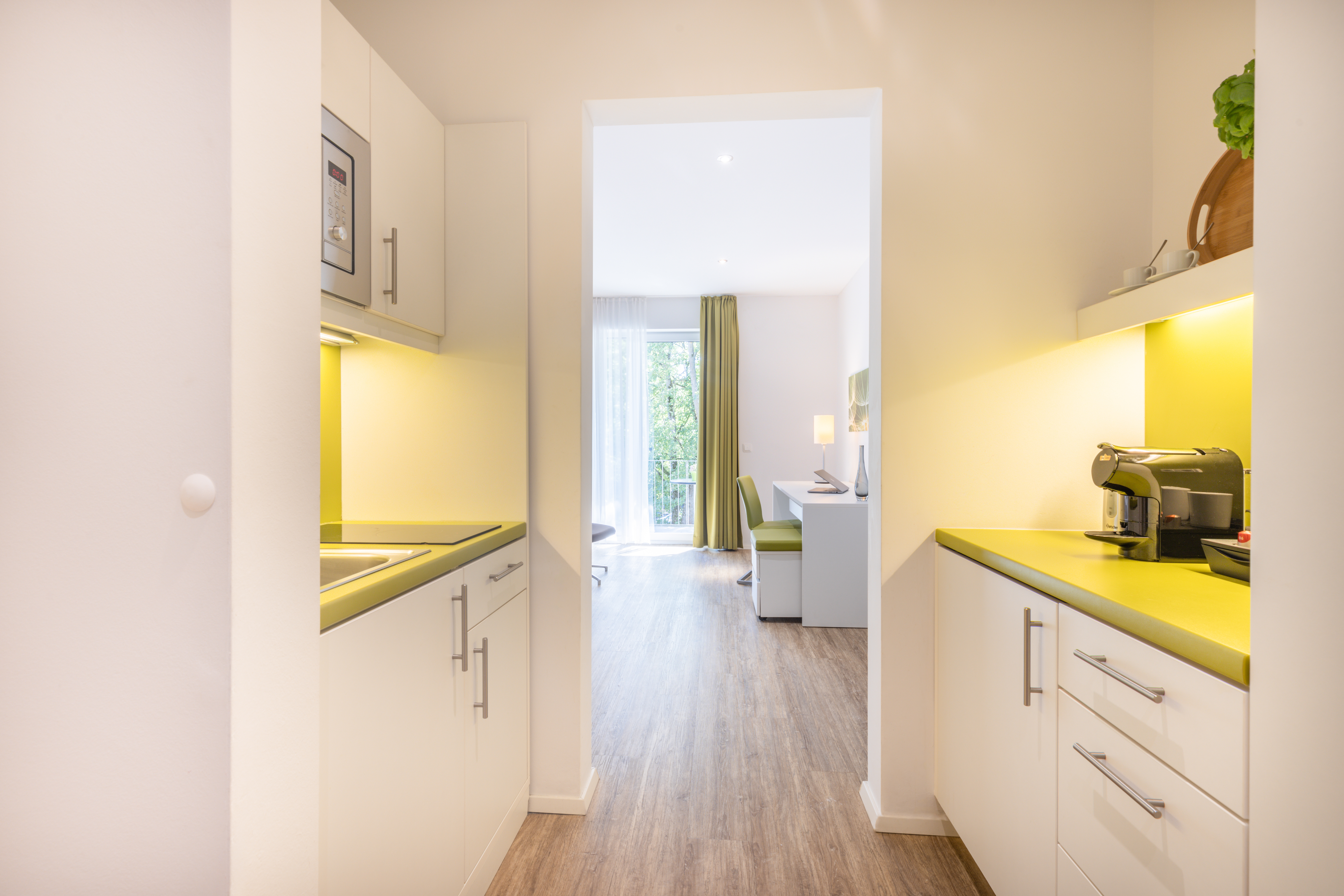 Apartment Queen Size Bed