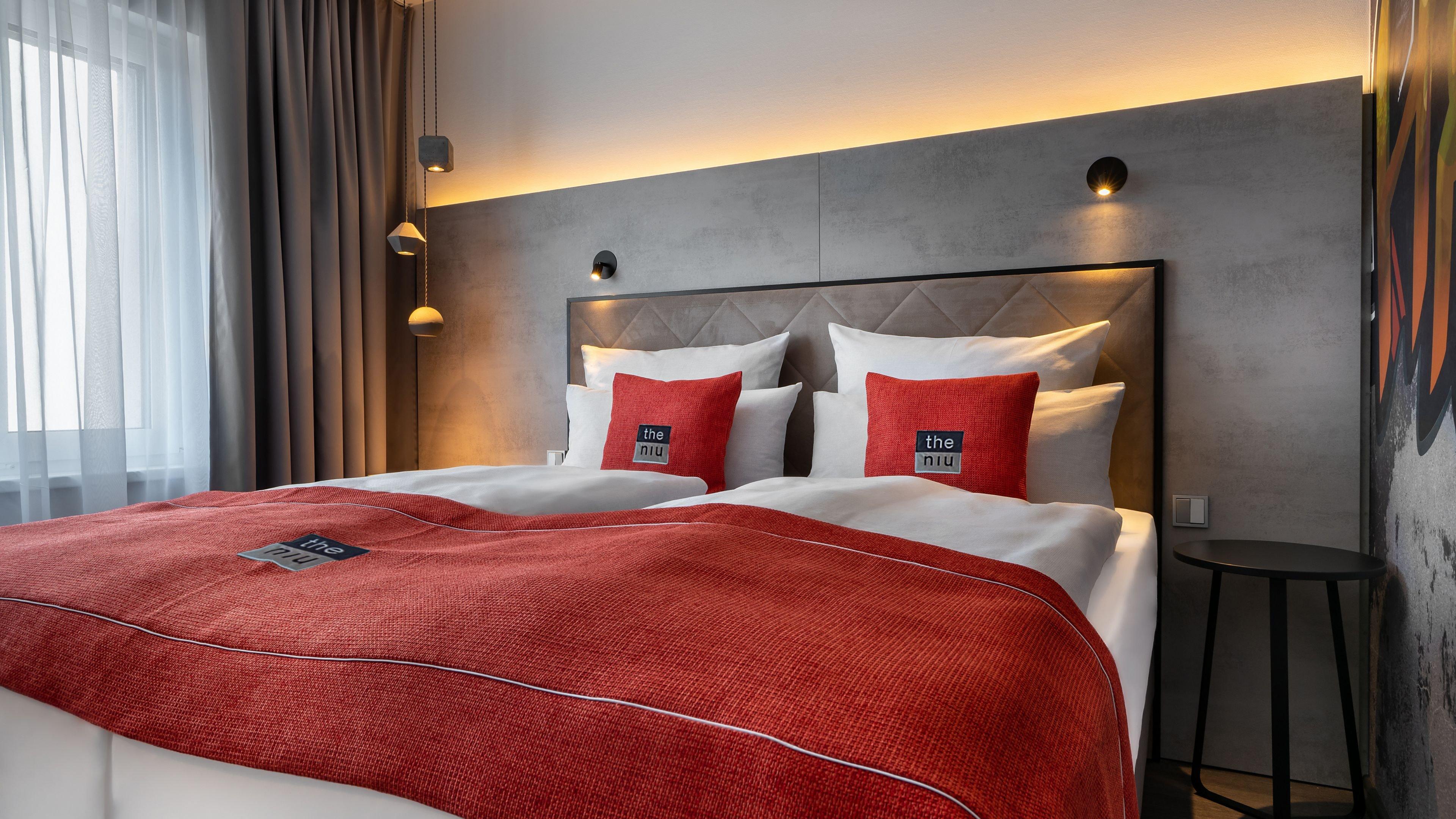 Double Premium Queen Bed