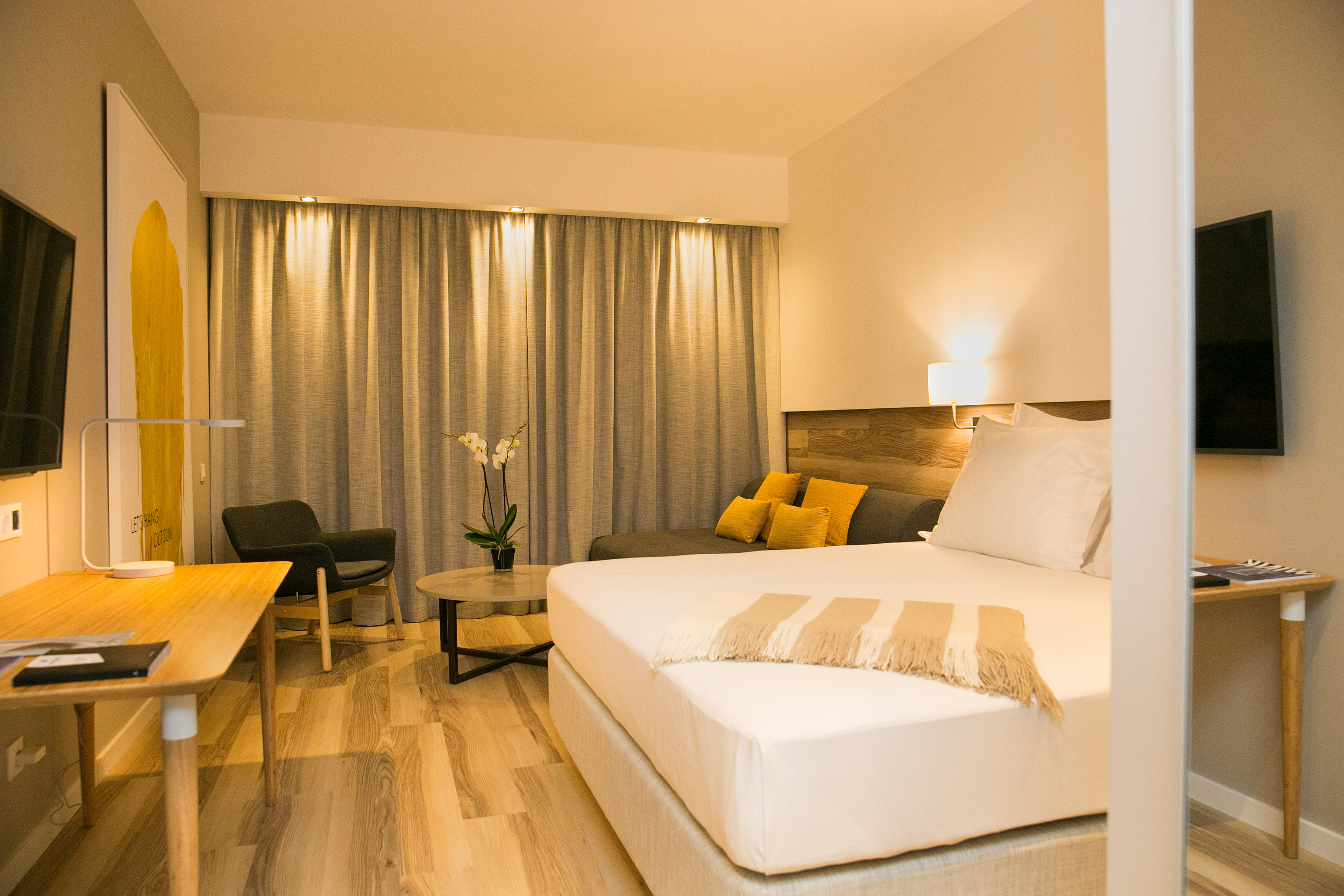 Family Room Superior