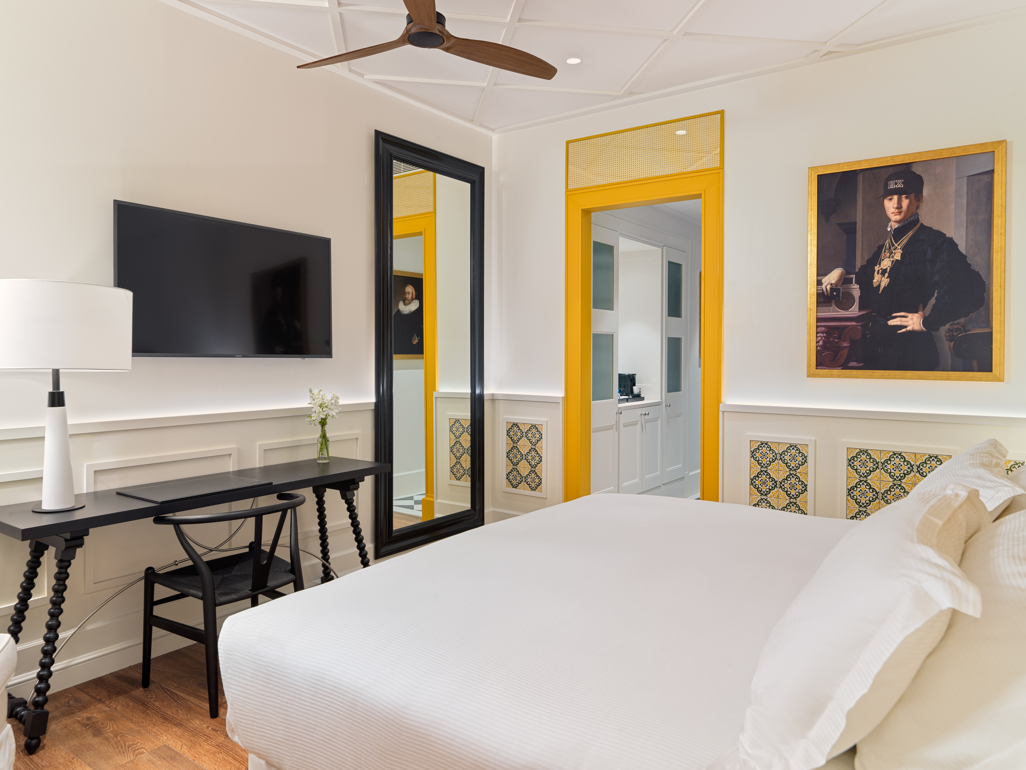 Double Single City View