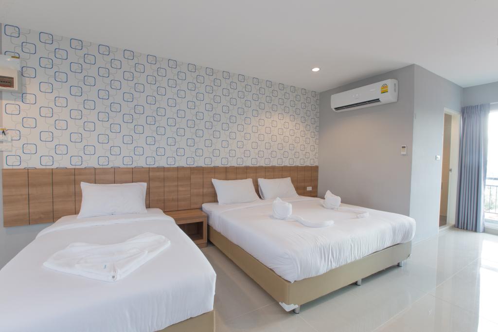 Family Room Capacity 3