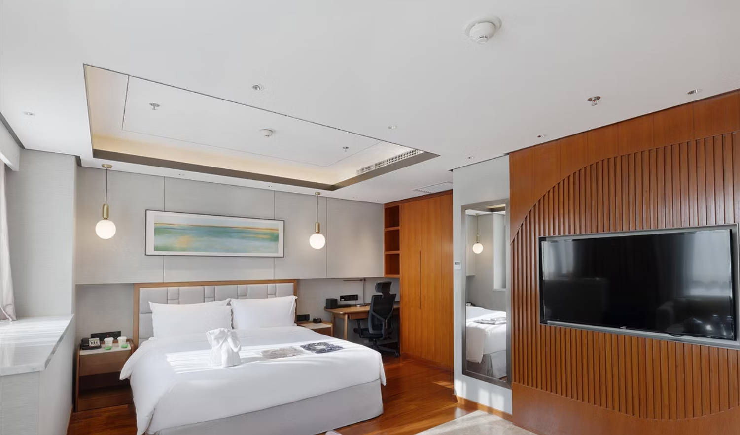 Double King Size Bed