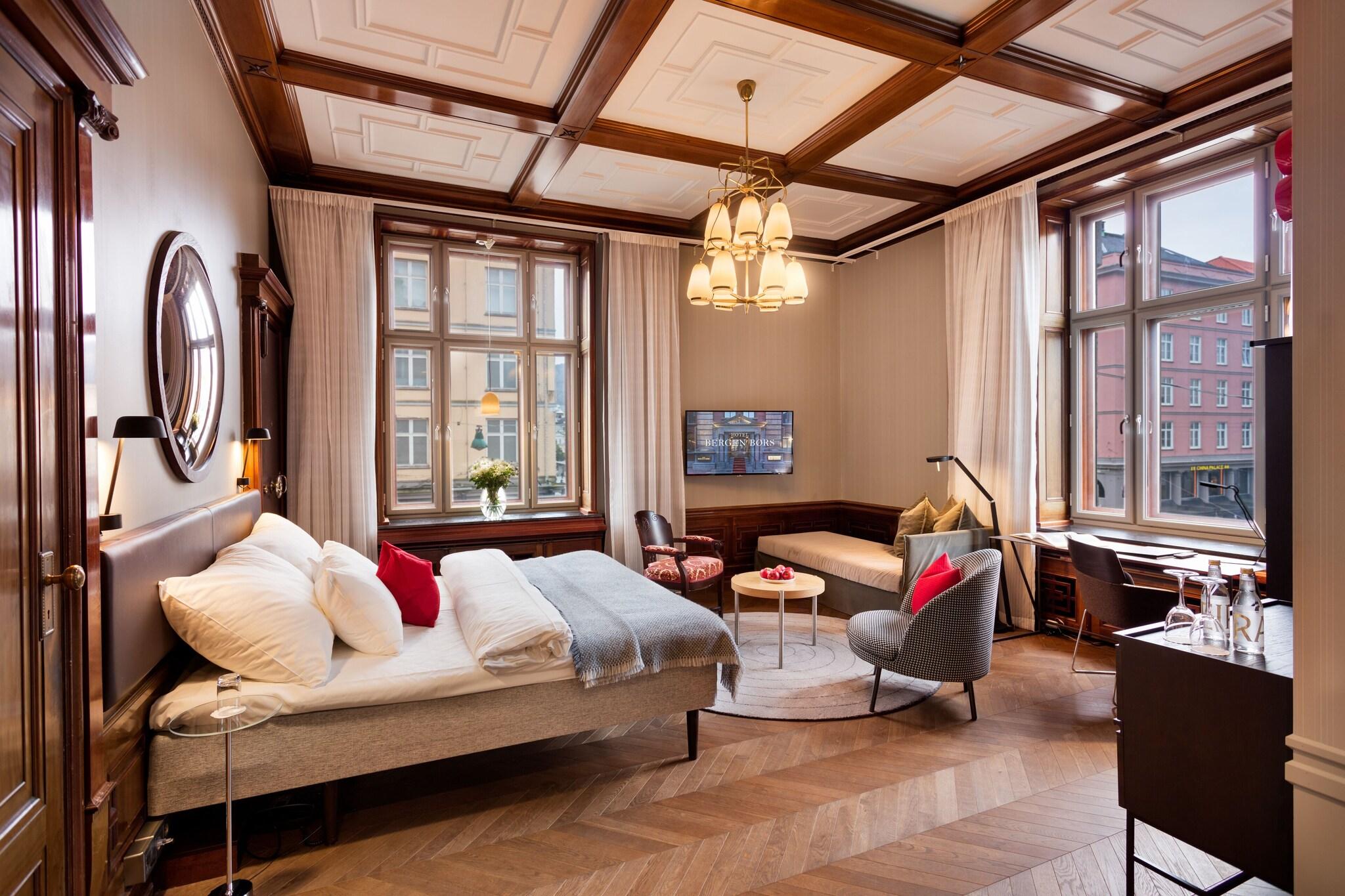 Junior Suite City View