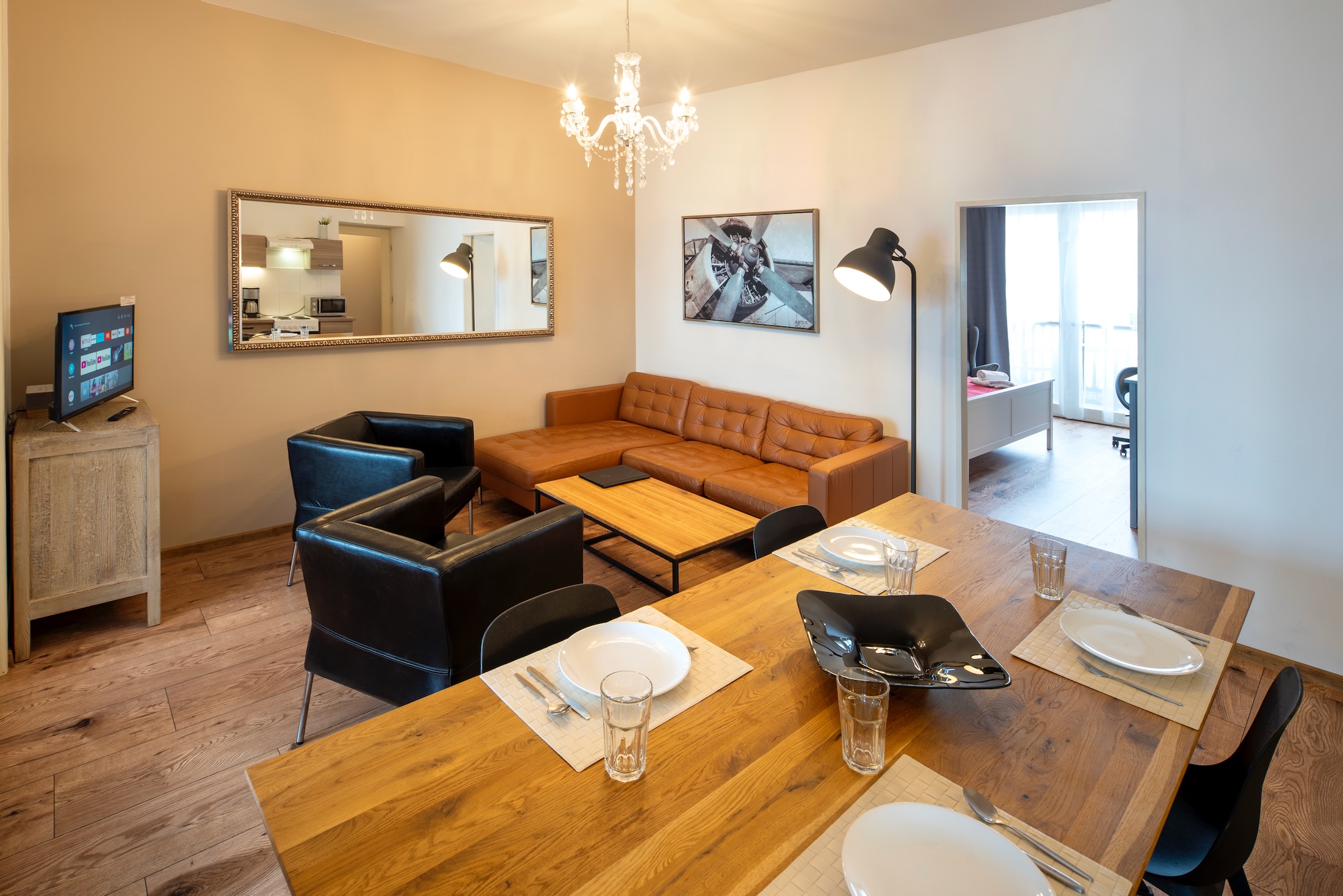 Apartment Four Bedrooms Two Bathrooms