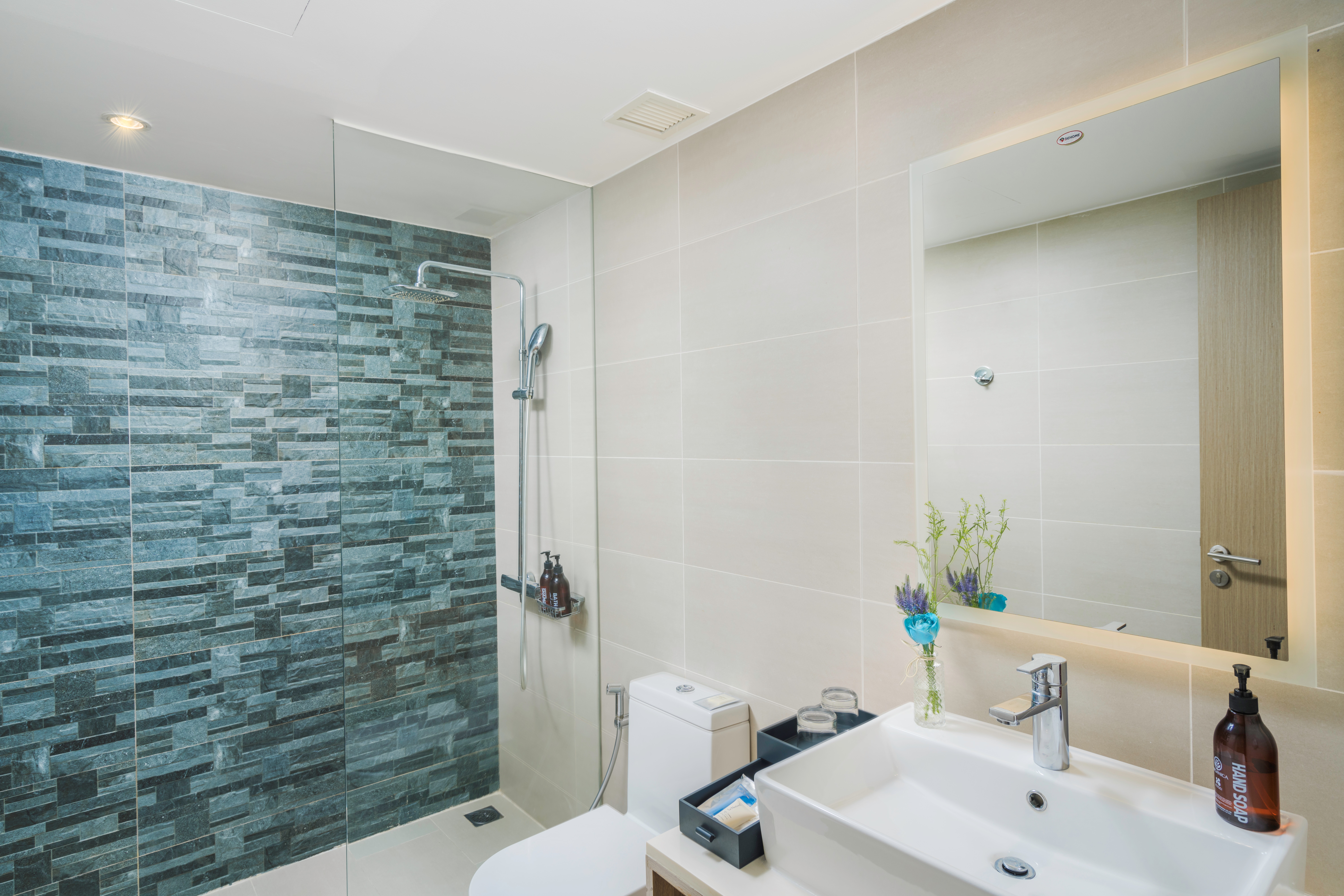 Suite Deluxe Three Bedroom