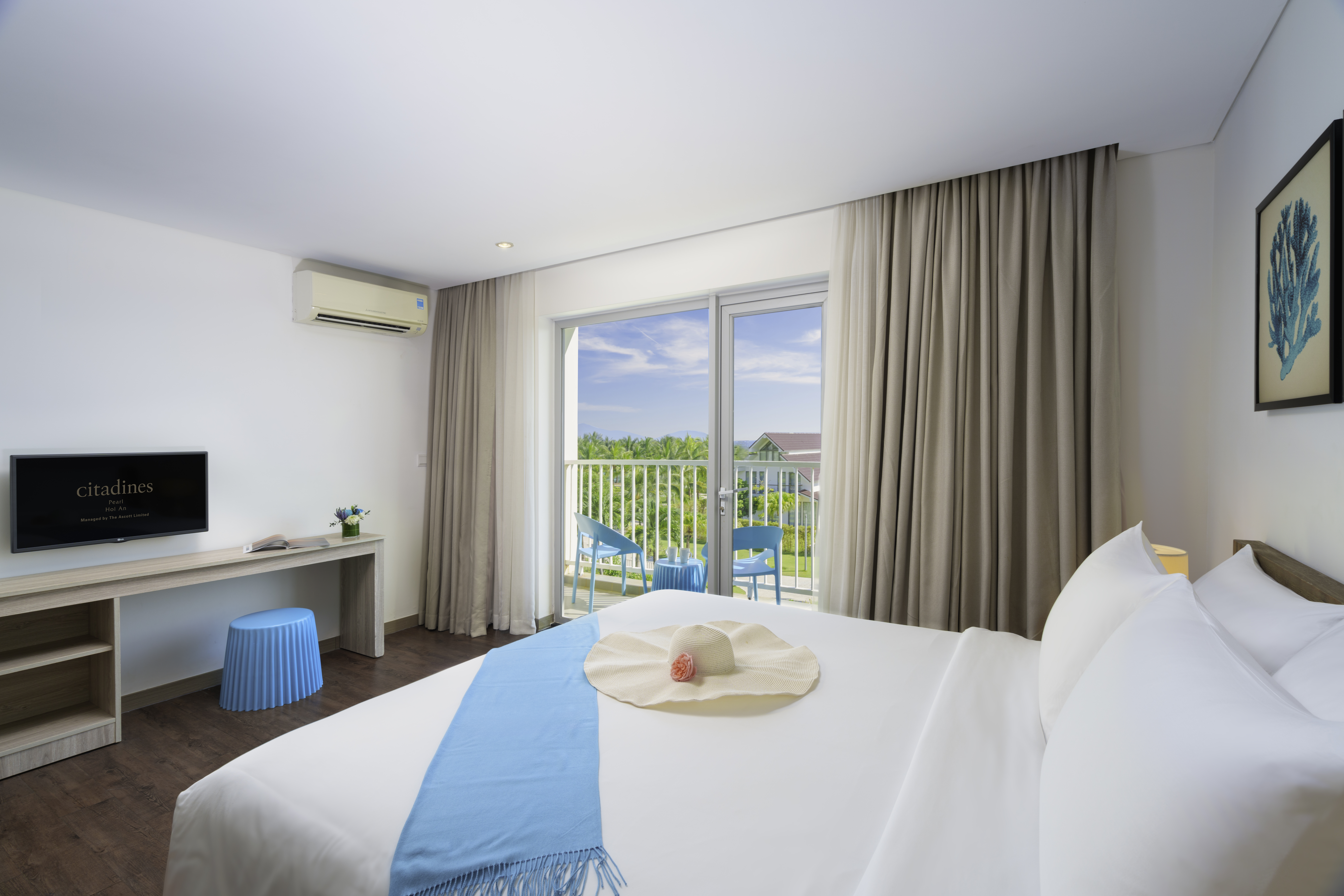 Suite Deluxe Three Bedroom