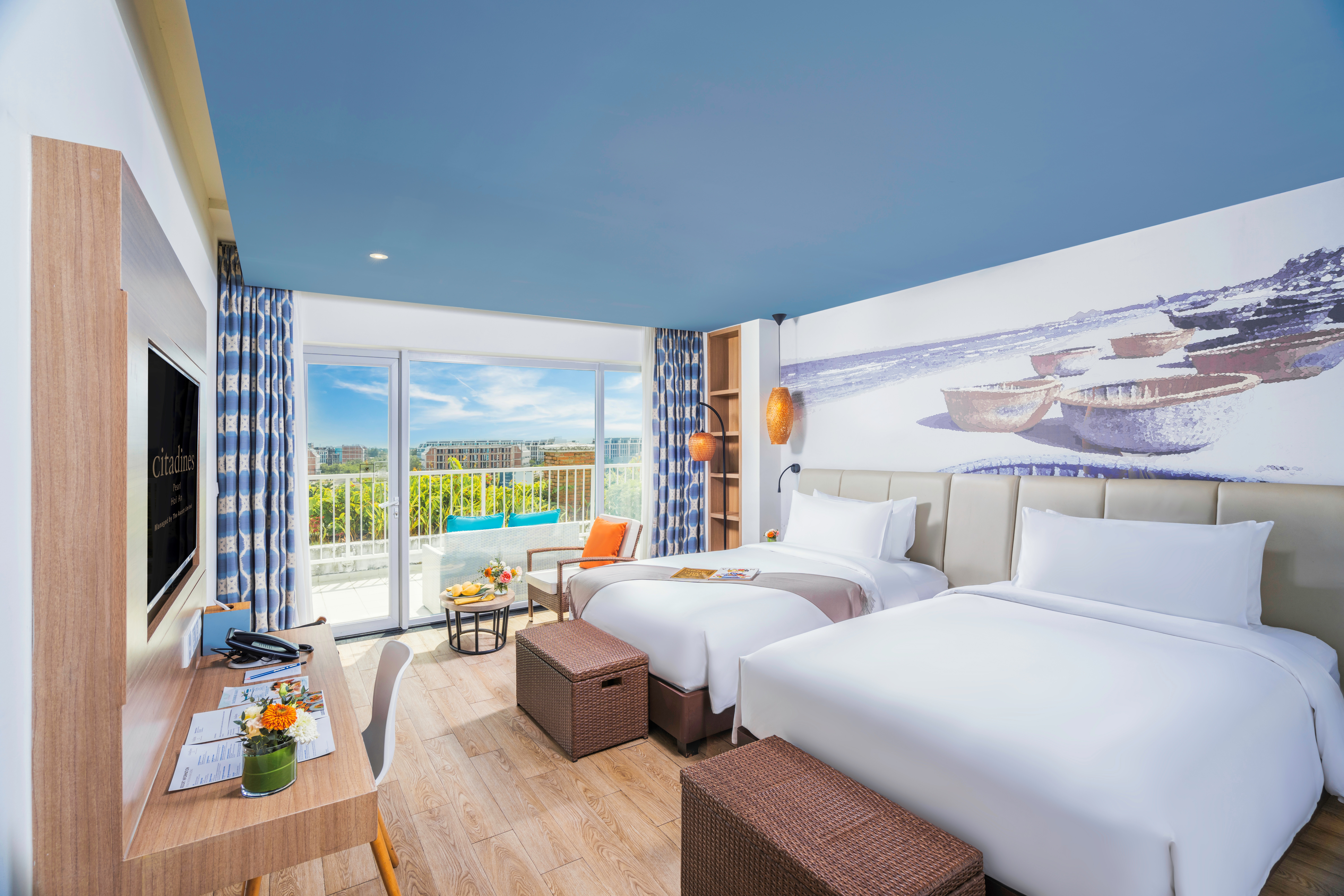 Twin Deluxe City View